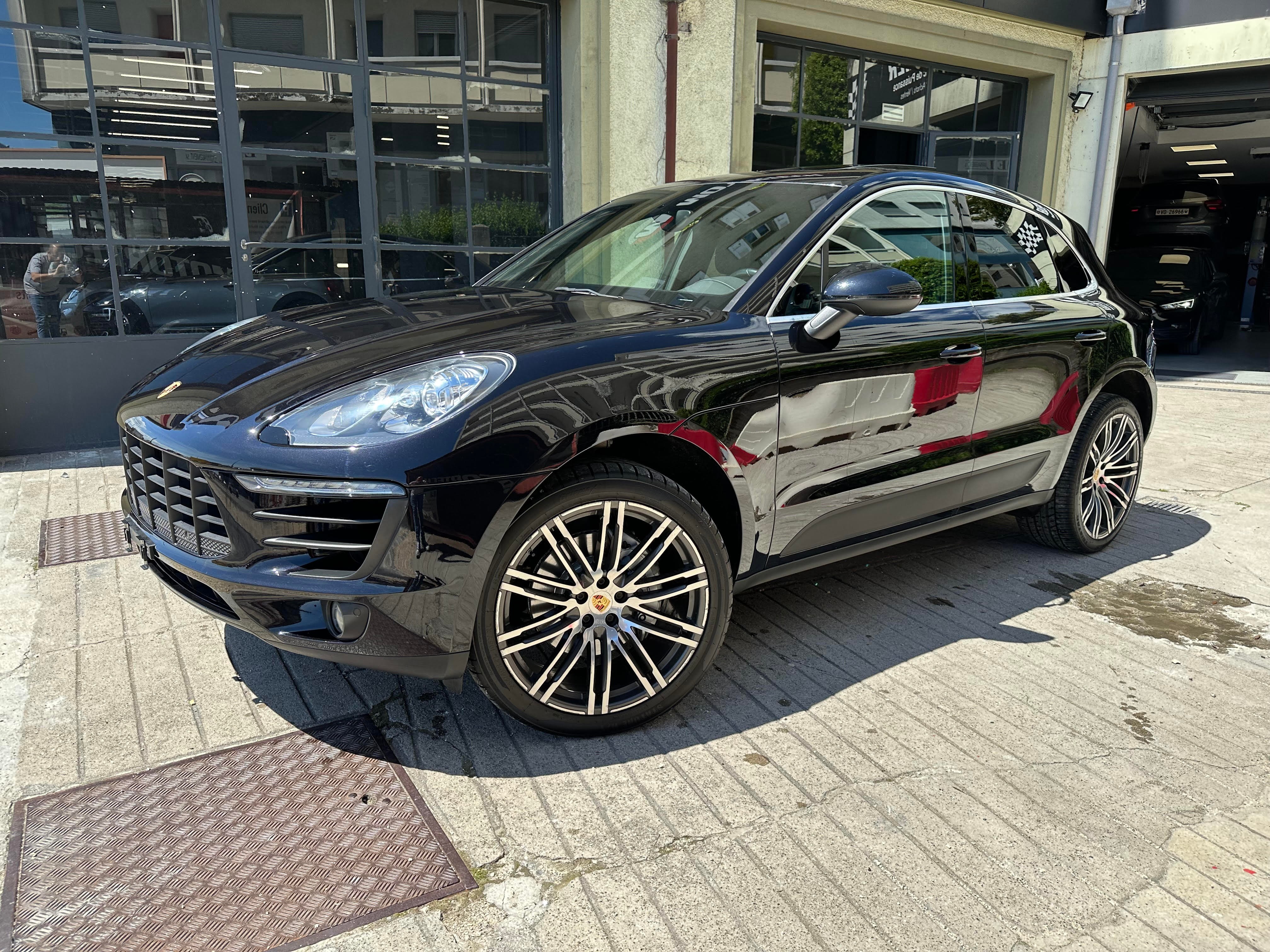 PORSCHE Macan S PDK