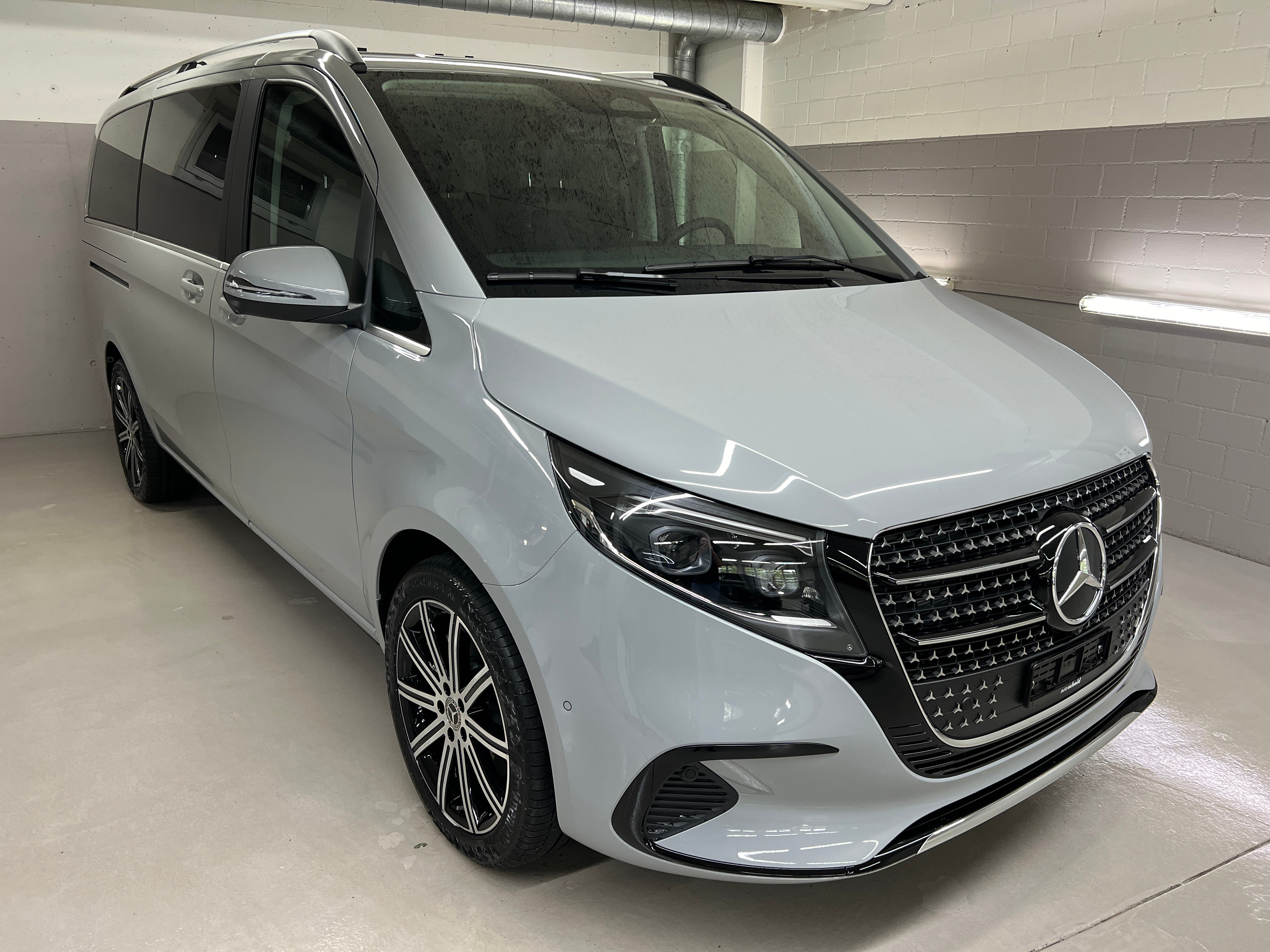 MERCEDES-BENZ V 250 d 4MATIC AVANTGARDE 3200mm L