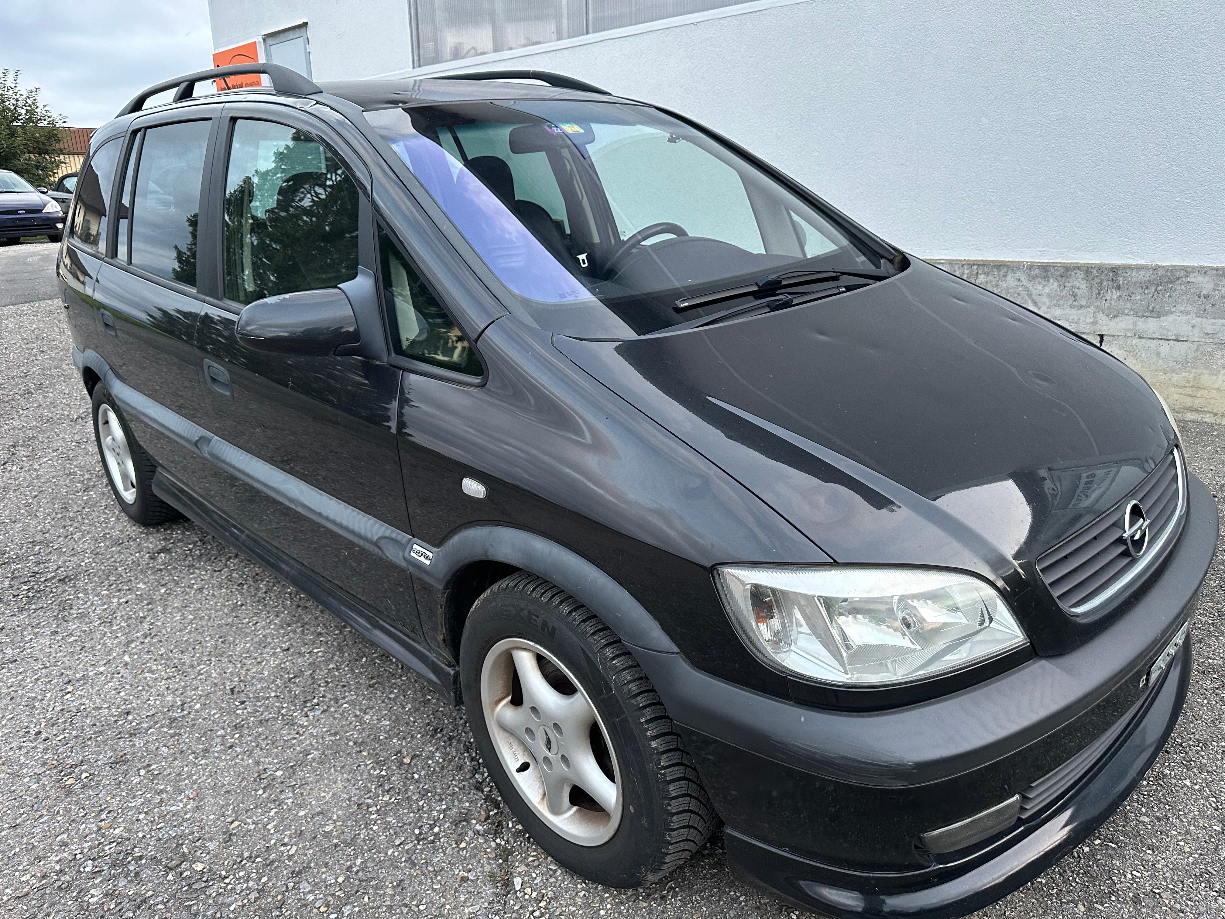 OPEL Zafira 1.8i 16V Comfort