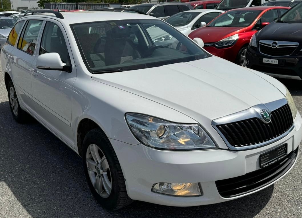 SKODA Octavia Combi 1.6 TDI Arosa 4x4 (BO5)