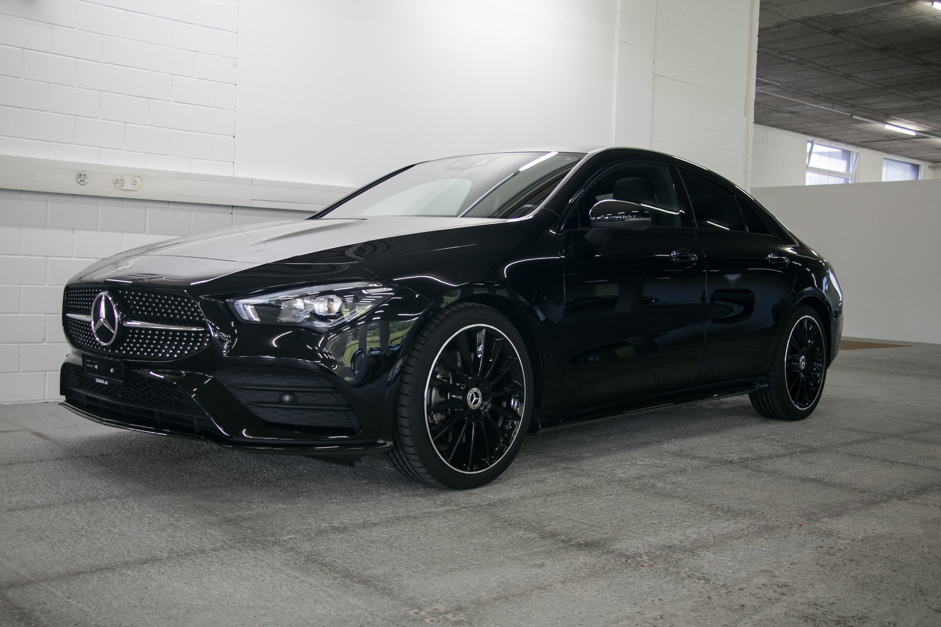 MERCEDES-BENZ CLA 250 AMG Line 7G-DCT