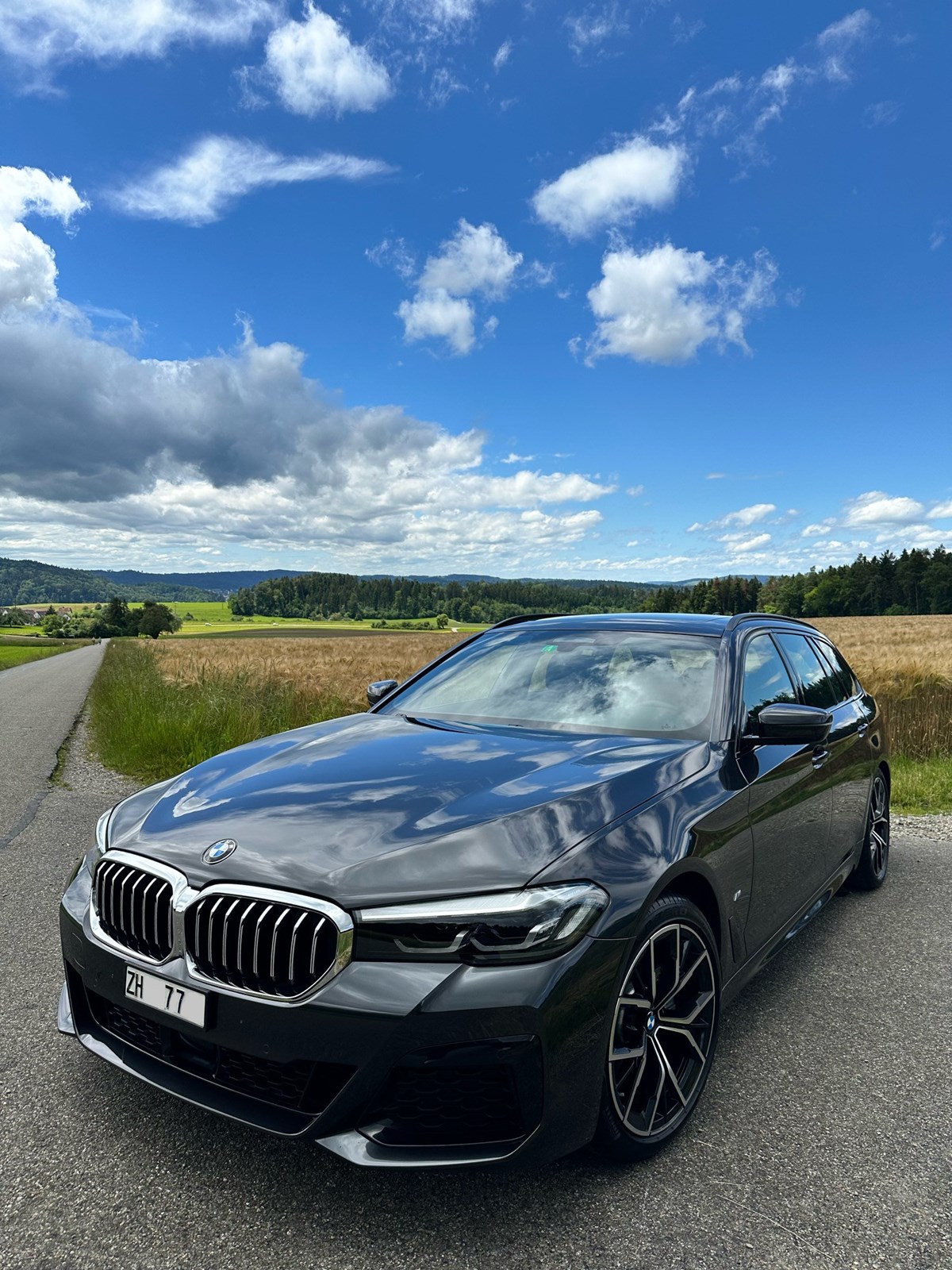 BMW 520d xDrive 48V Touring M Sport Steptronic