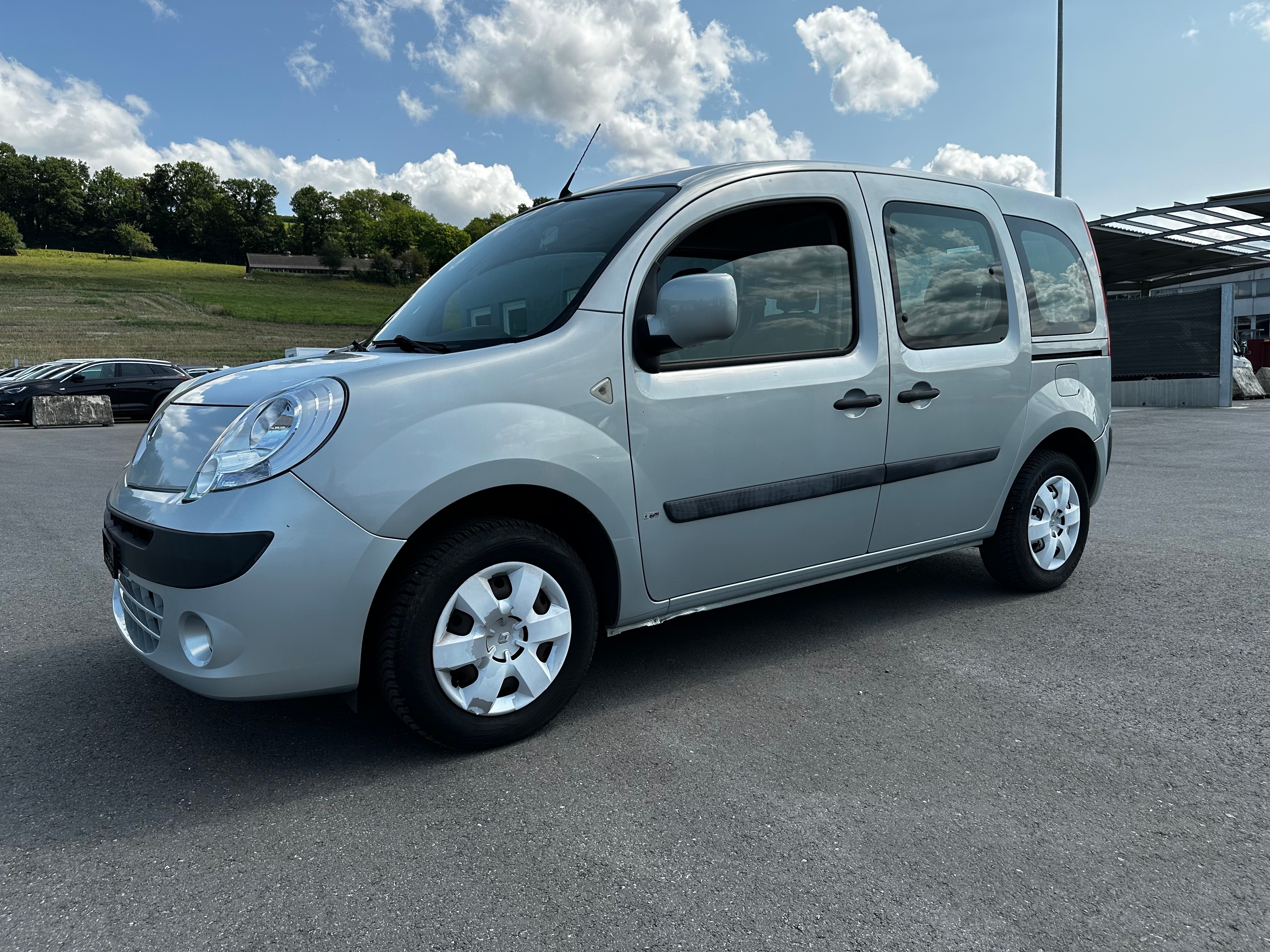 RENAULT Kangoo 1.6 16V Expression Automatic