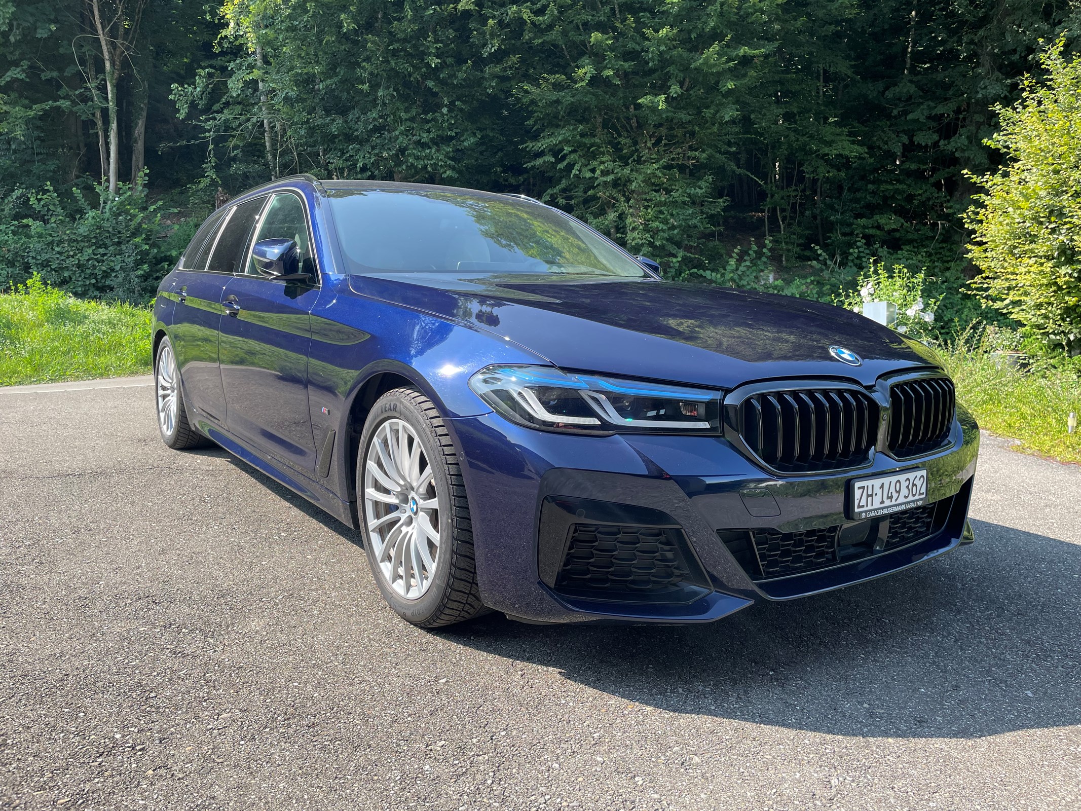 BMW 530e xDrive Touring M Sport Steptronic