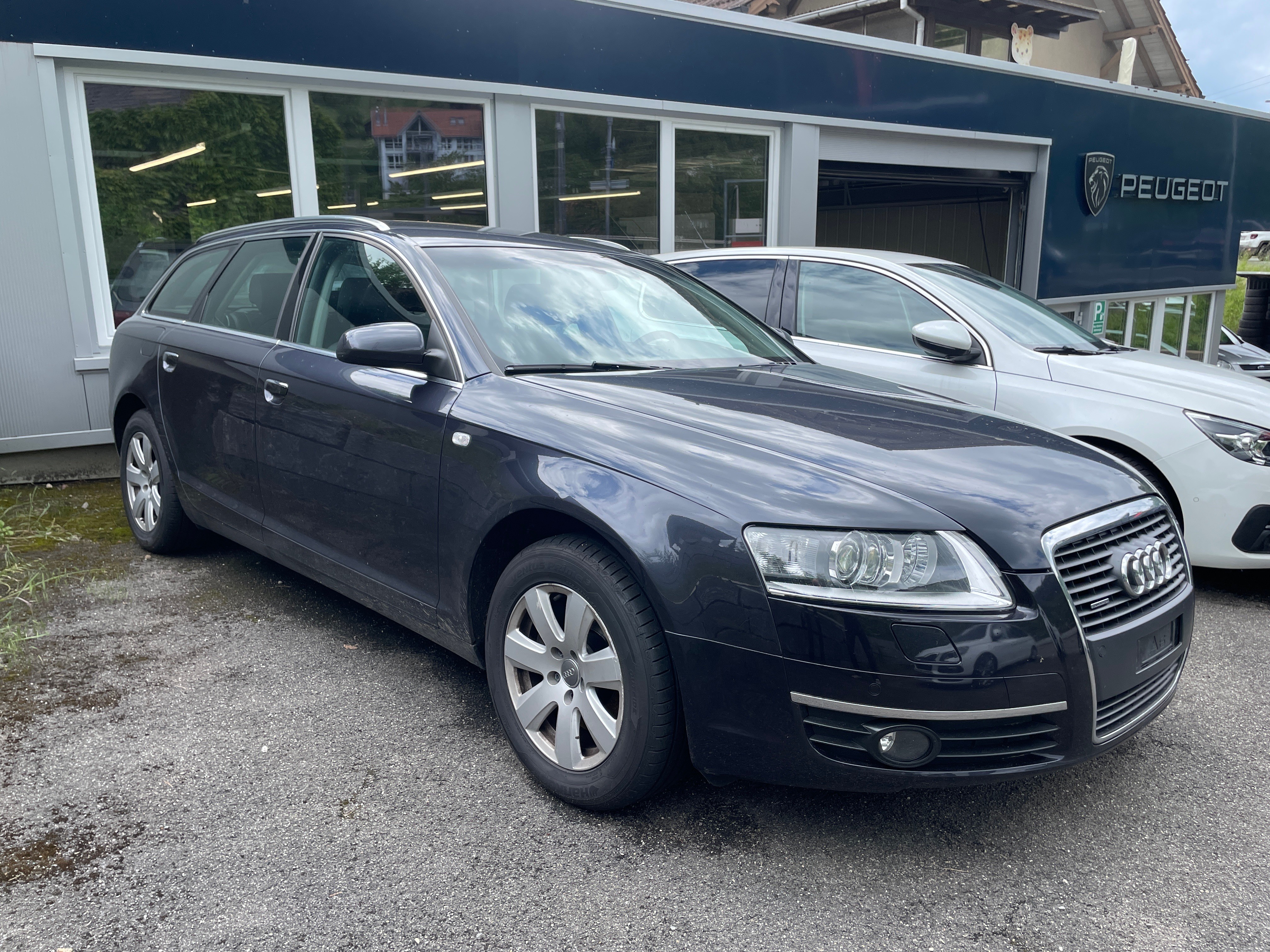 AUDI A6 Avant 3.2 V6 FSI quattro