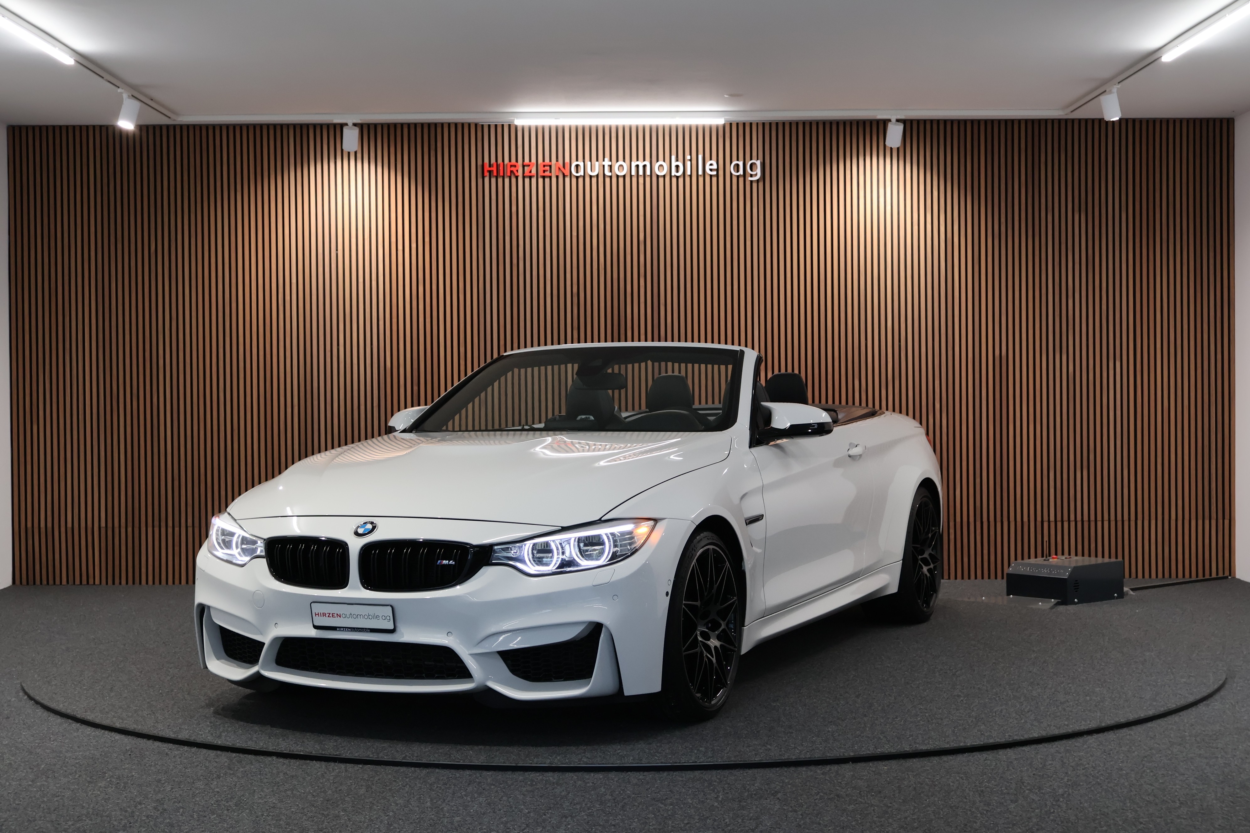 BMW M4 Cabriolet DKG