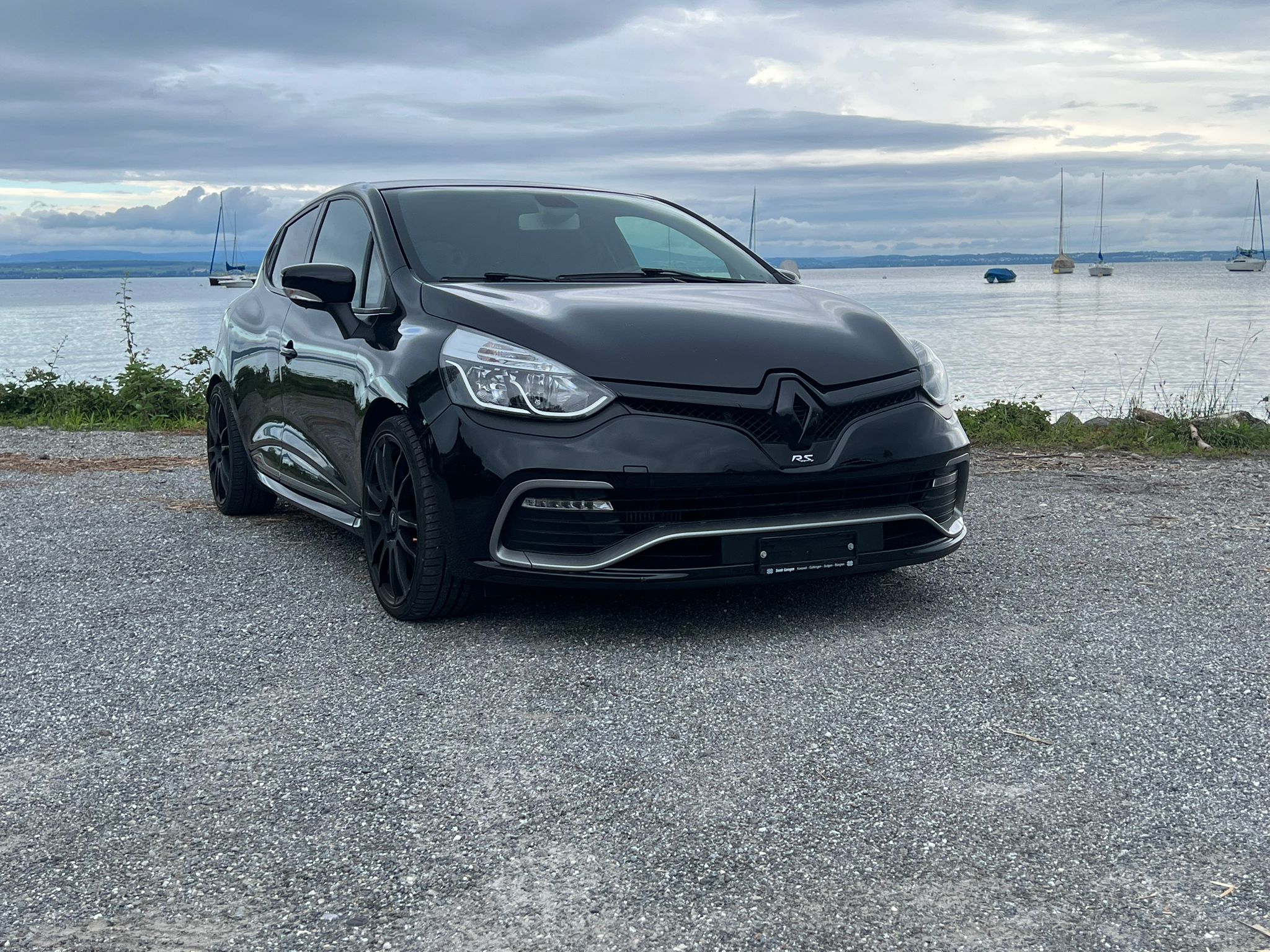 RENAULT Clio 1.6 T RS 220 Trophy EDC