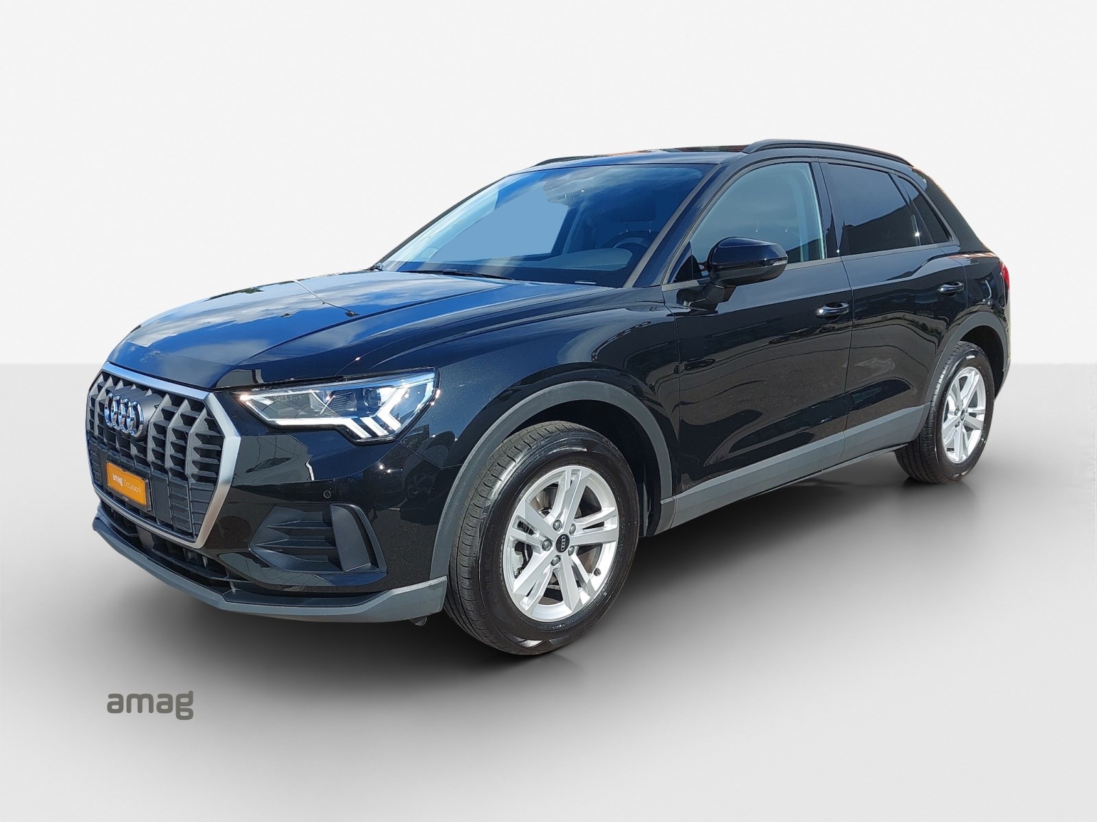 AUDI Q3 35 TFSI Attraction S-tronic