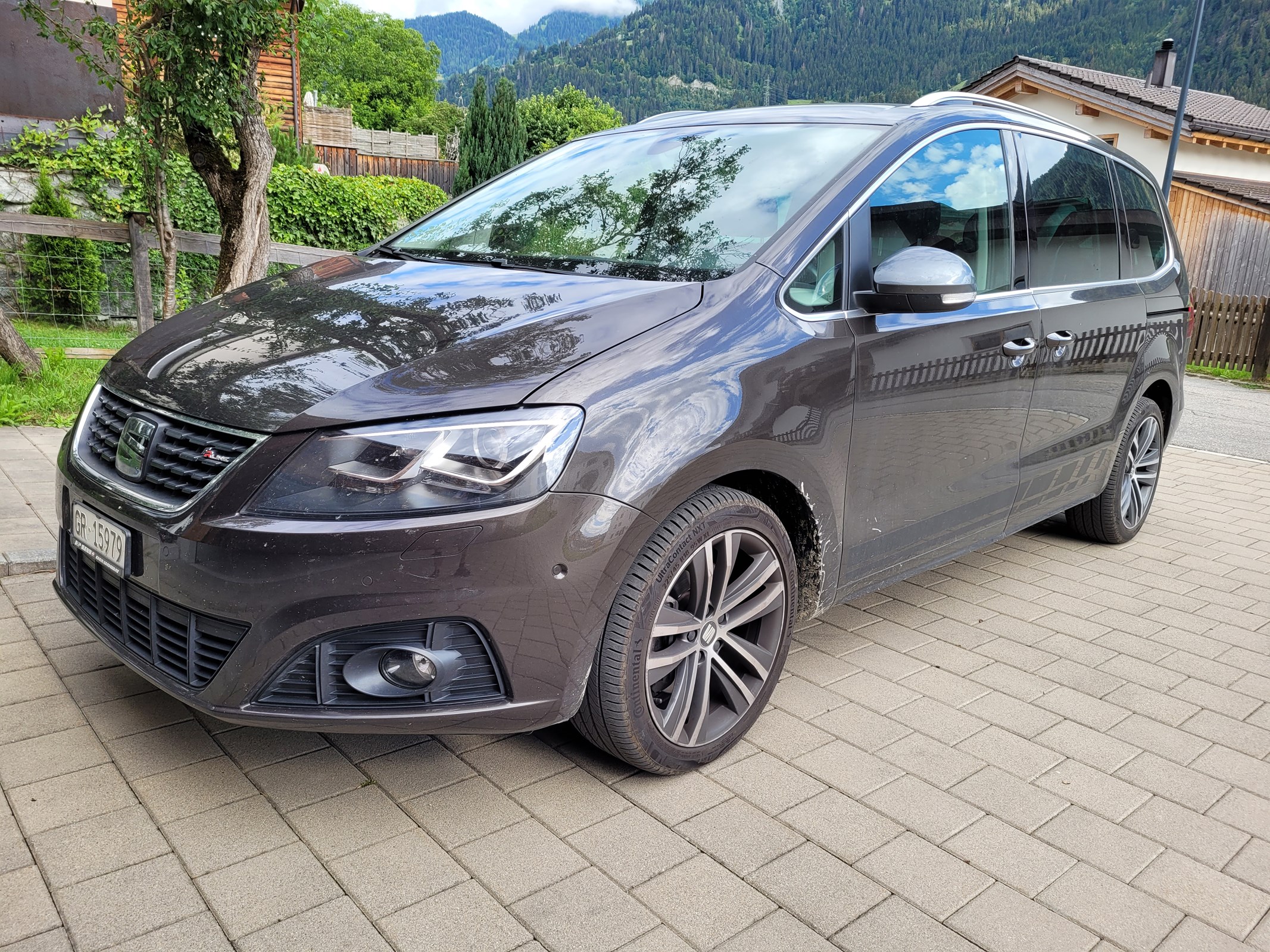 SEAT Alhambra 2.0 TDI 4Drive SWISS FR