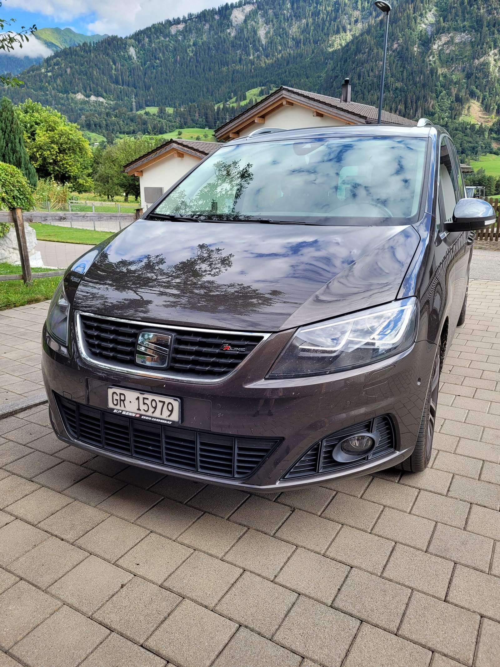 SEAT Alhambra 2.0 TDI 4Drive SWISS FR