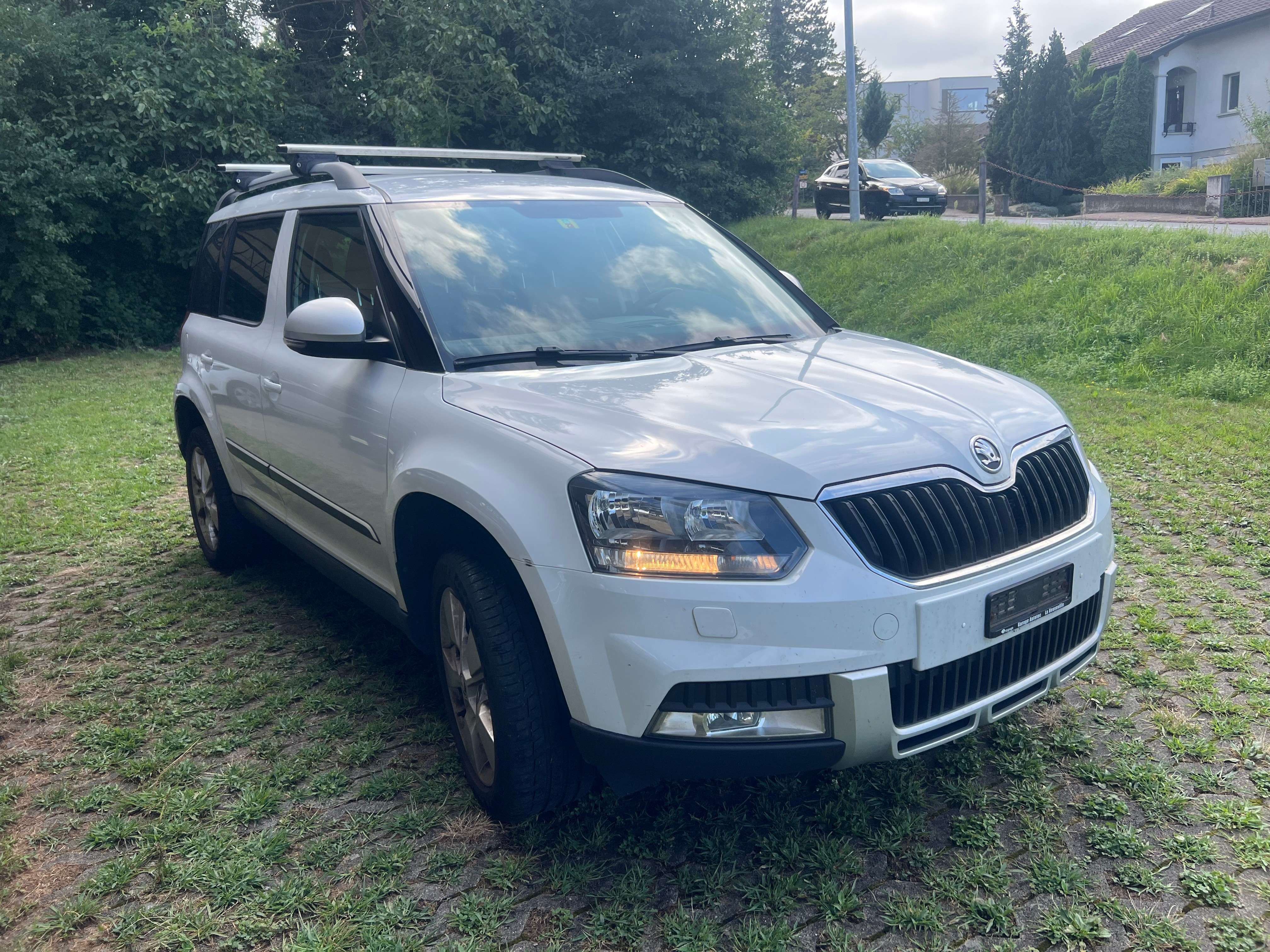 SKODA Yeti 1.8 TSI Active 4x4