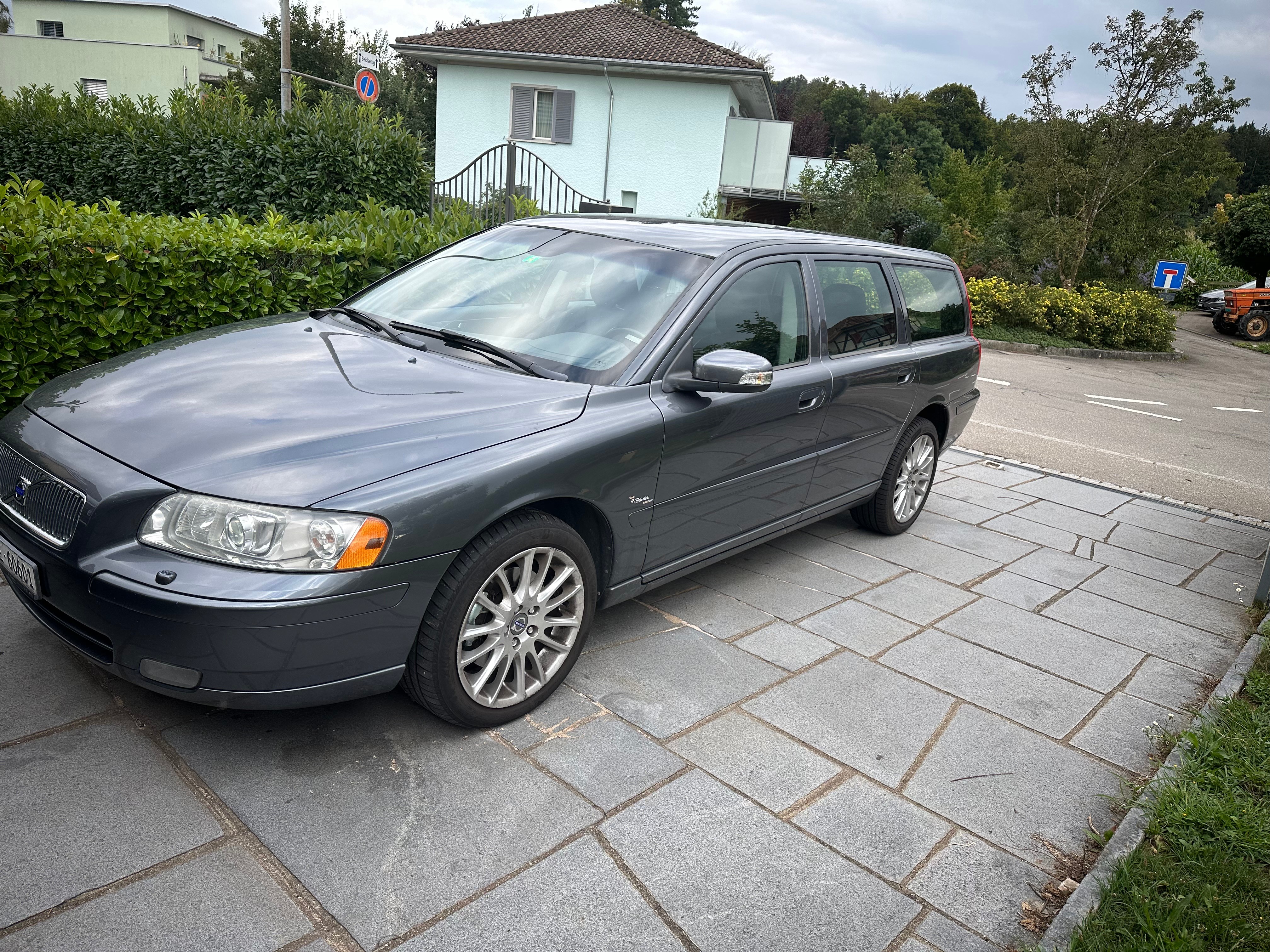 VOLVO V70 2.4 Stockholm Sport Automat