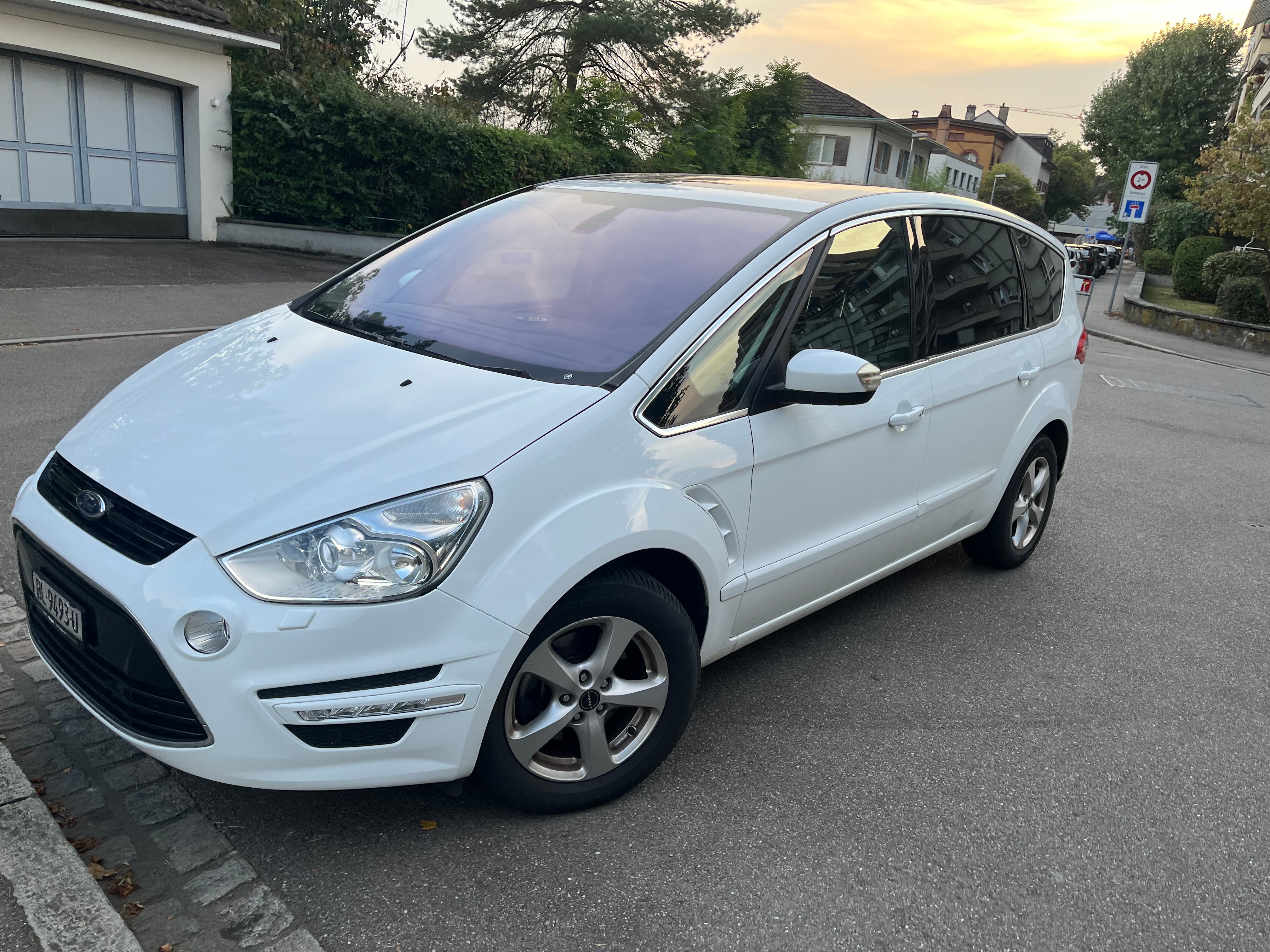 FORD S-MAX