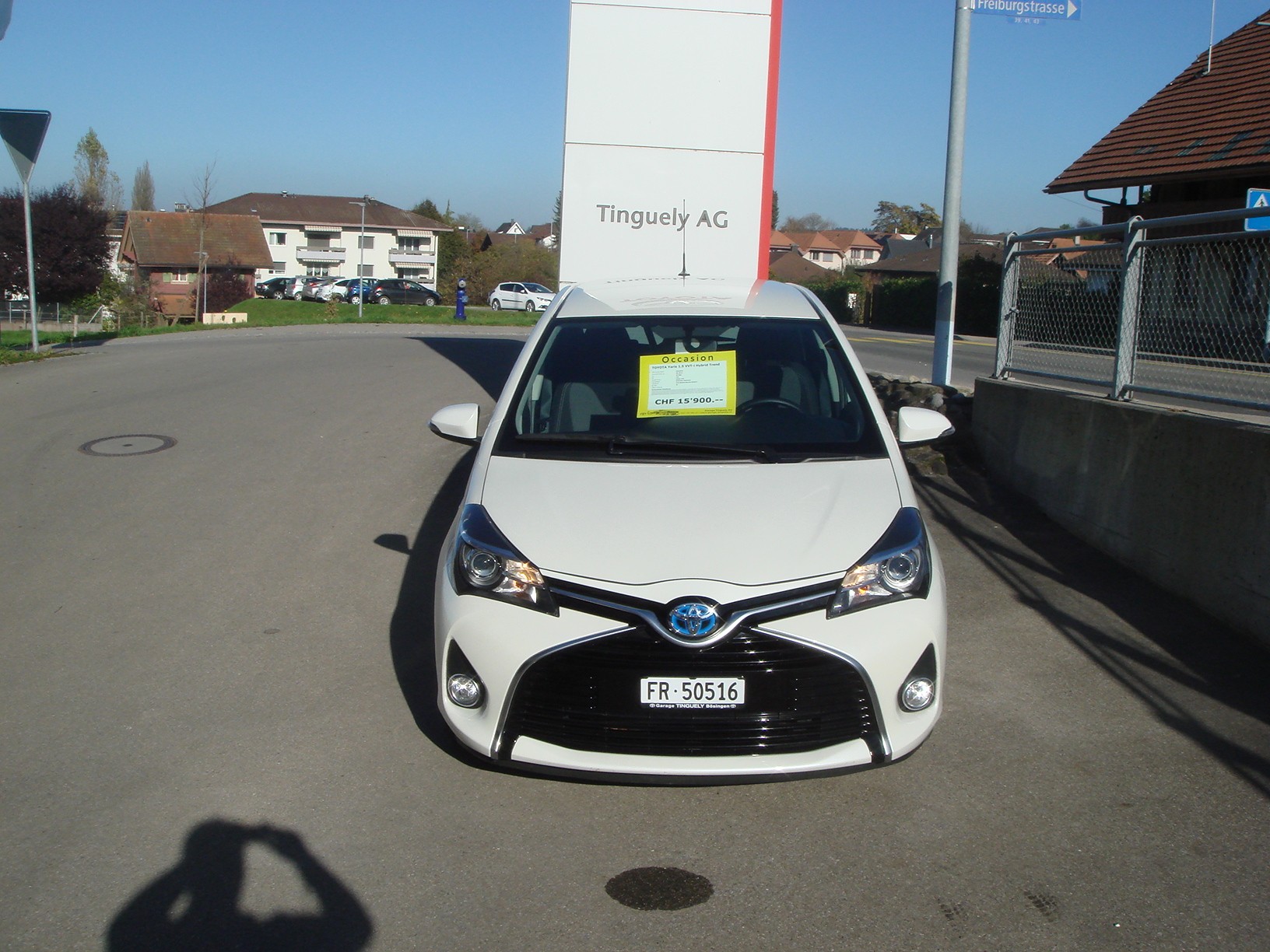 TOYOTA Yaris 1.5 VVT-i Hybrid Trend e-CVT