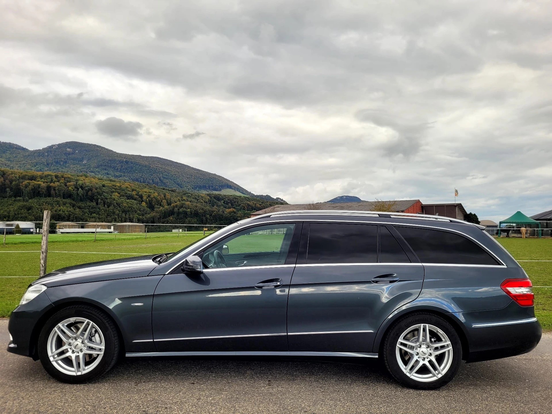 MERCEDES-BENZ E 250 CGI BlueEfficiency Avantgarde Automatic