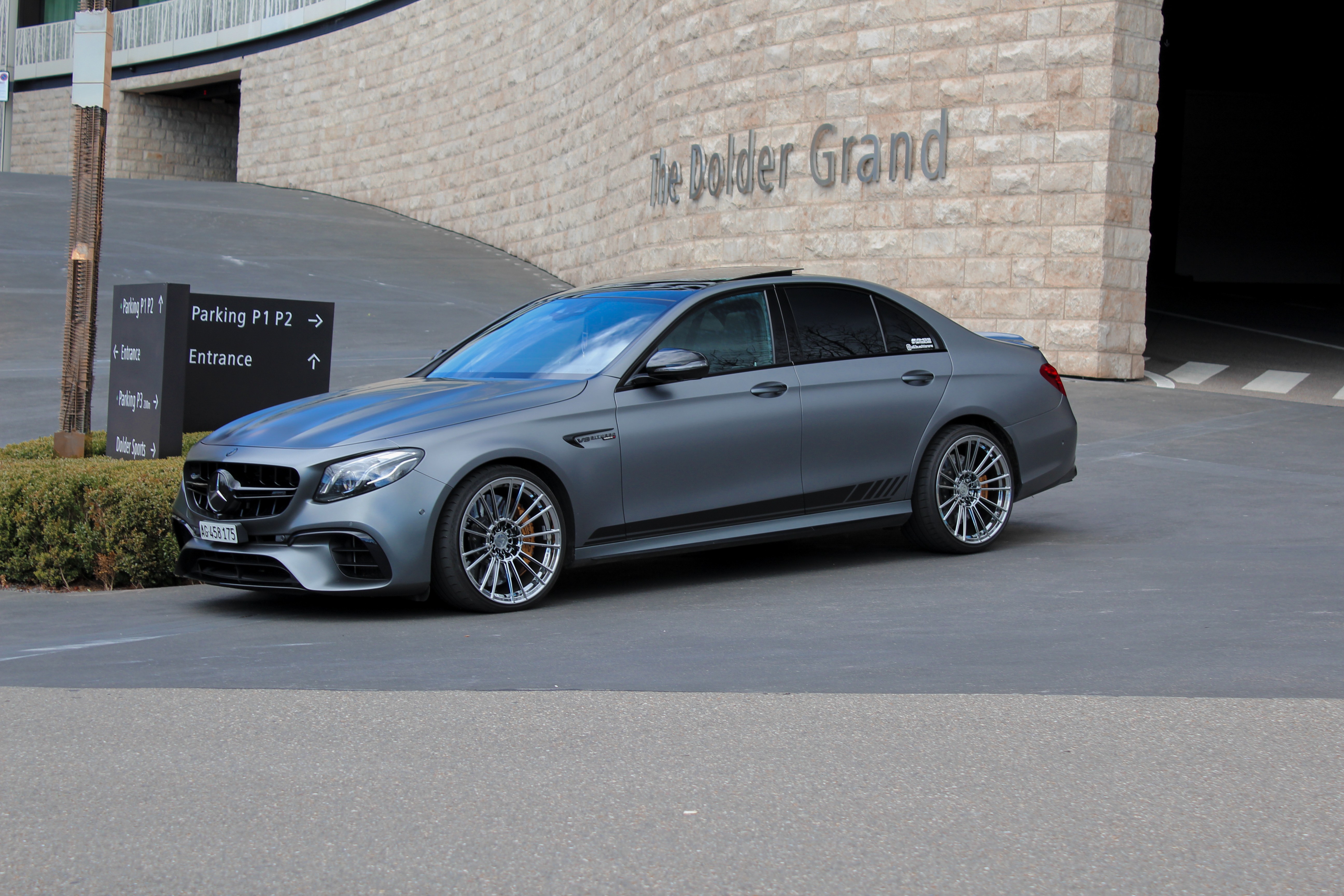 MERCEDES-BENZ E 63 AMG S Edition 1 4Matic Speedshift MCT *ohne OPF* Top Ausstattung*