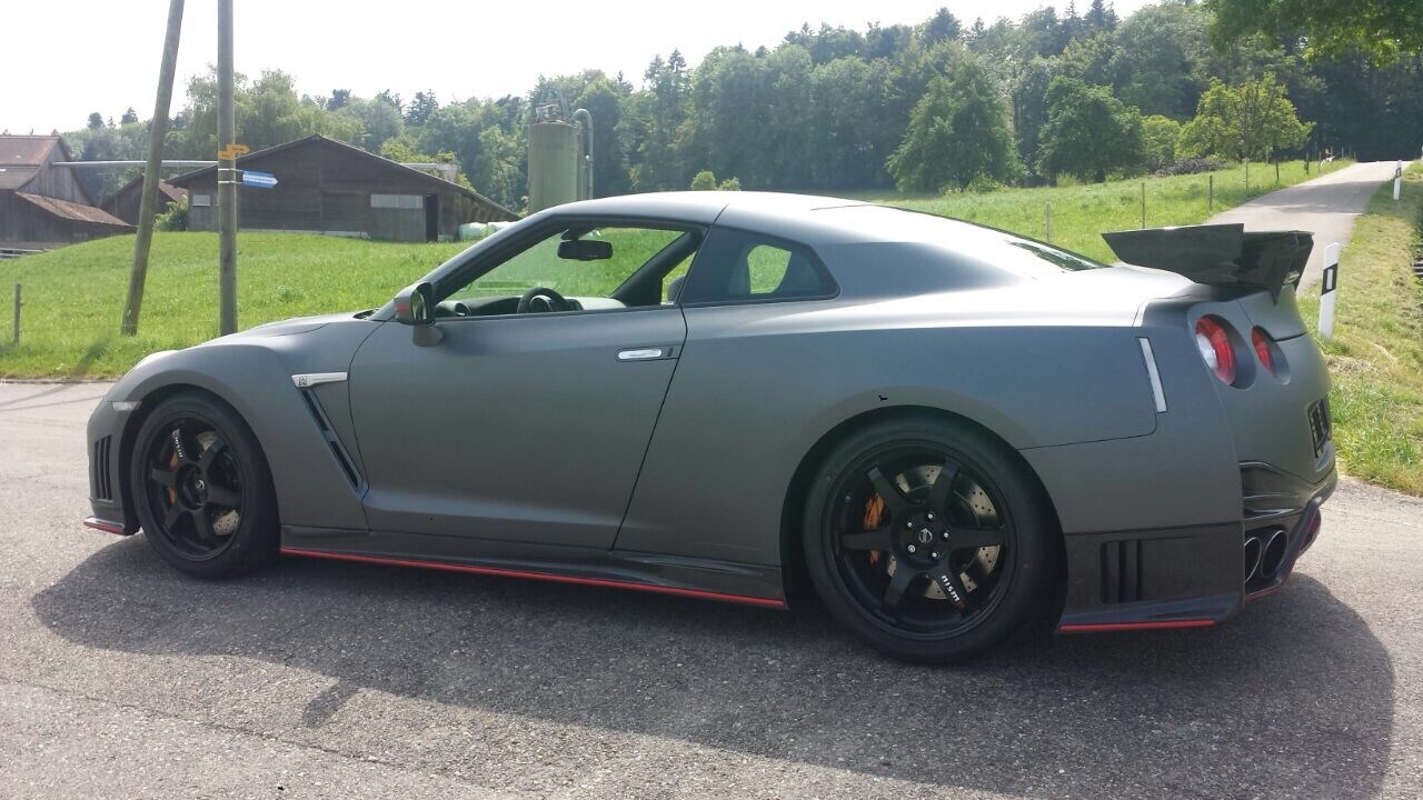 NISSAN GT-R 3.8 V6 Biturbo Nismo