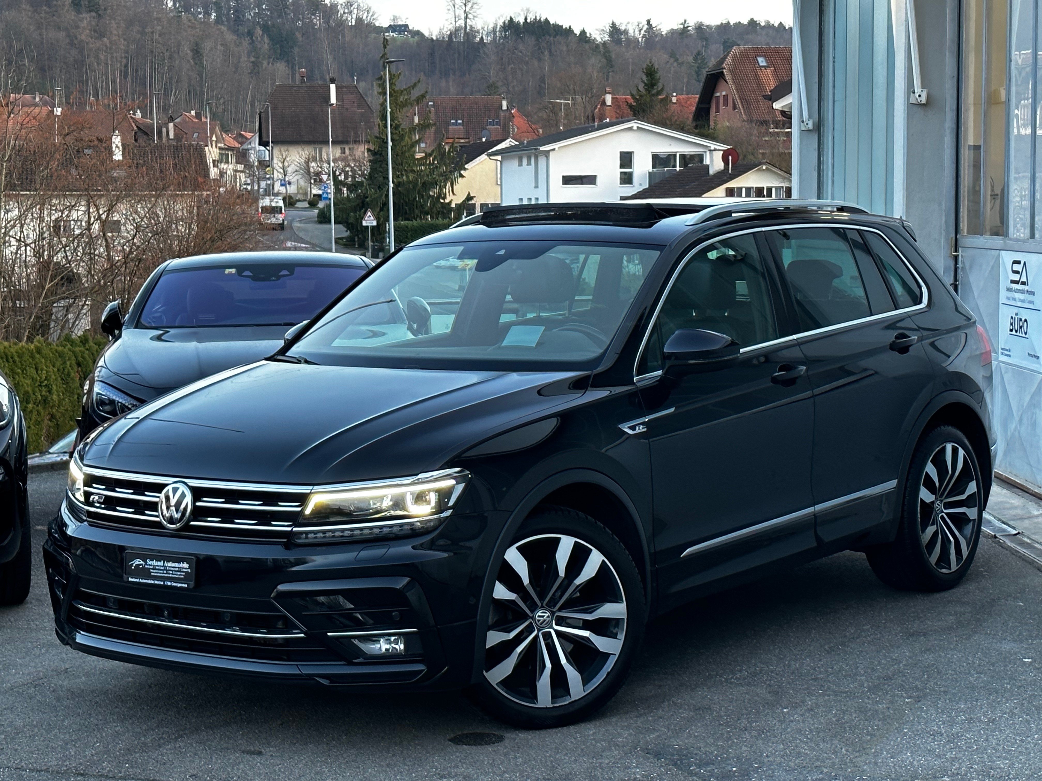 VW Tiguan 2.0 TDI R-Line SCR Highline 4Motion DSG