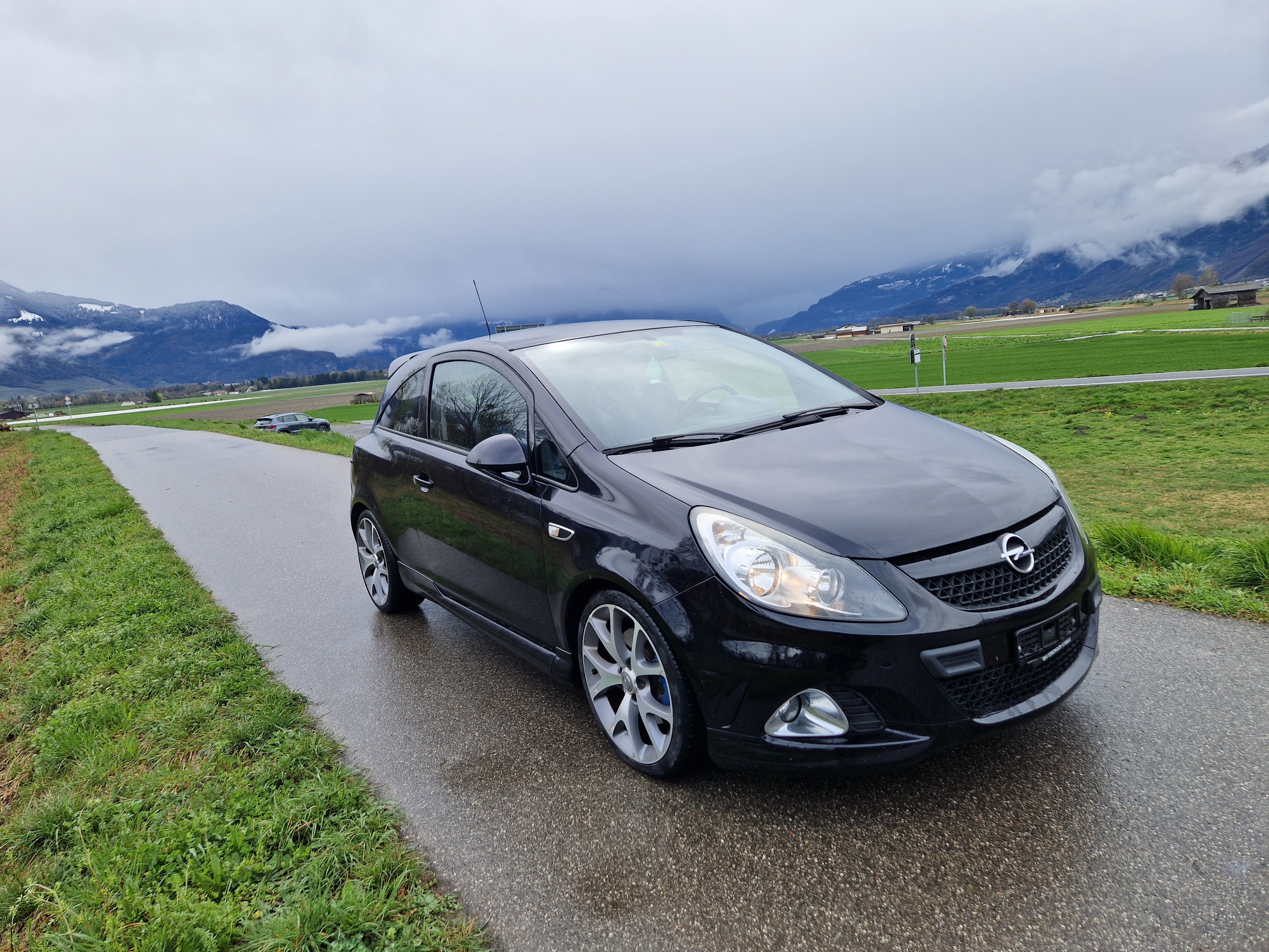 OPEL Corsa 1.6 Turbo OPC