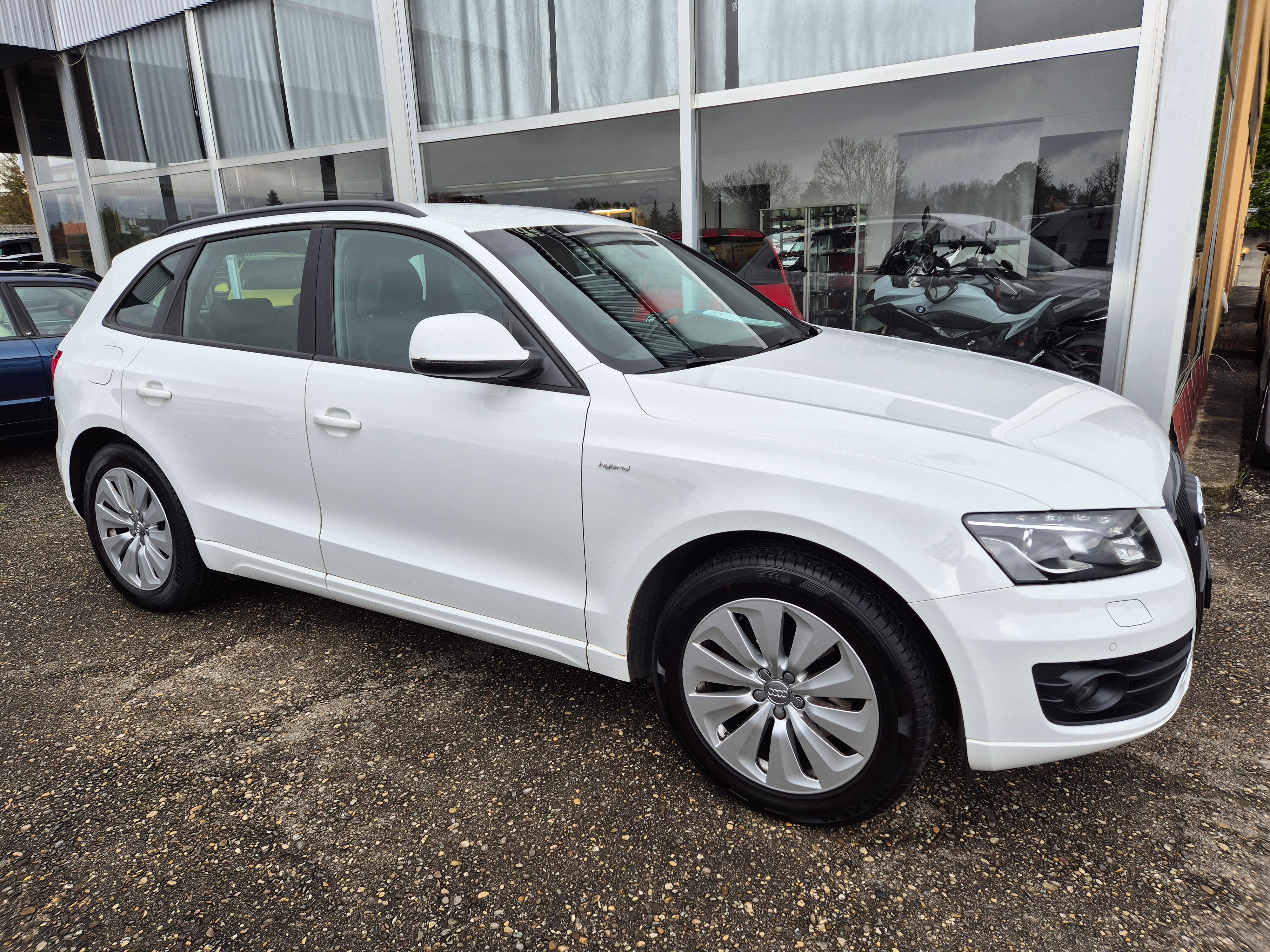 AUDI Q5 2.0 TFSI hybrid quattro tiptronic