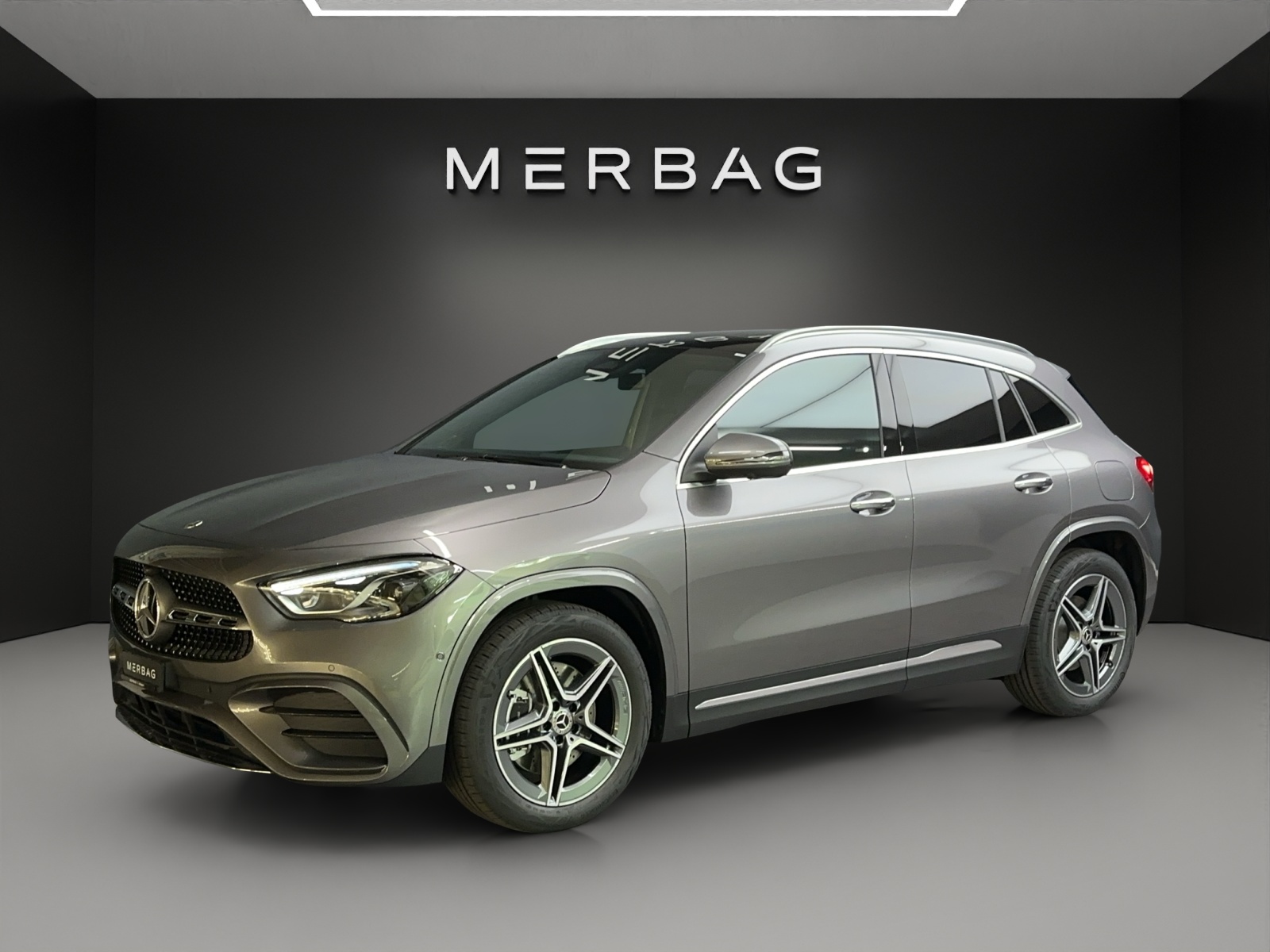 MERCEDES-BENZ GLA 250 4Matic Swiss-Star