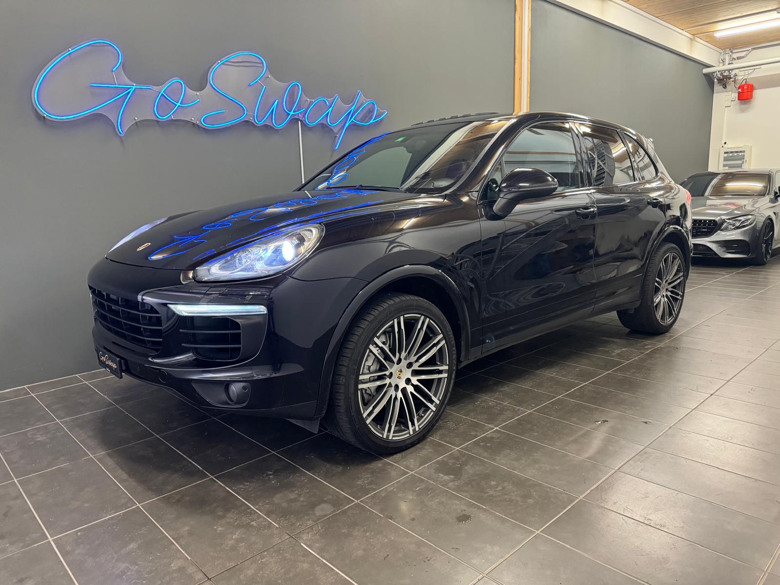 PORSCHE Cayenne S