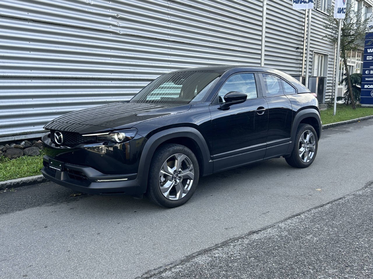 MAZDA MX-30 e-Skyactiv Ambition Plus