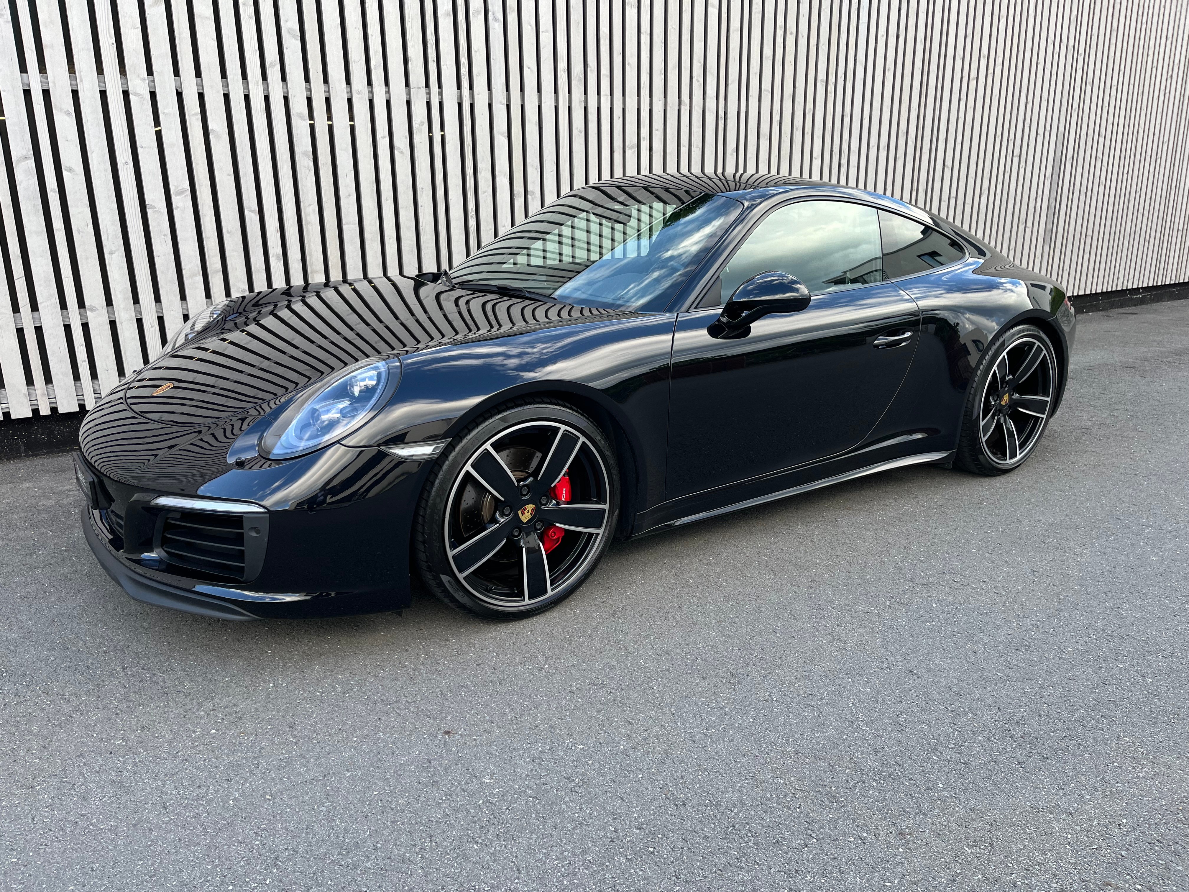 PORSCHE 911 Carrera 4S PDK