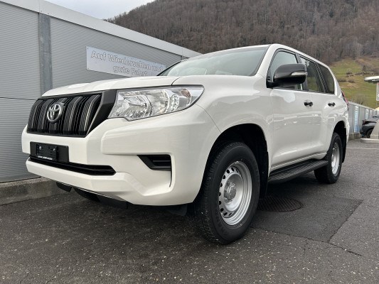 TOYOTA LandCruiser 2.8TD Active