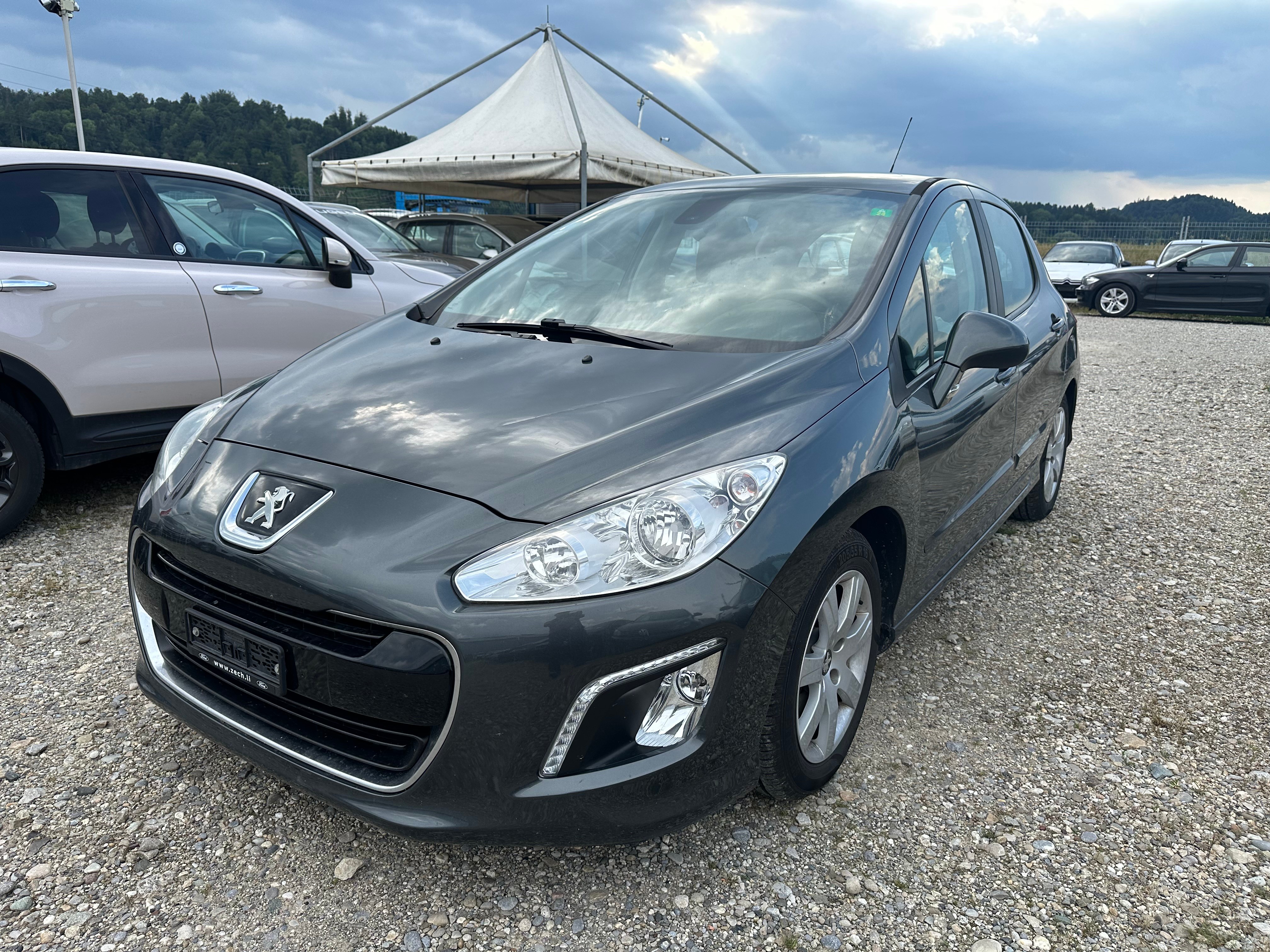 PEUGEOT 308 1.6 HDI Sport