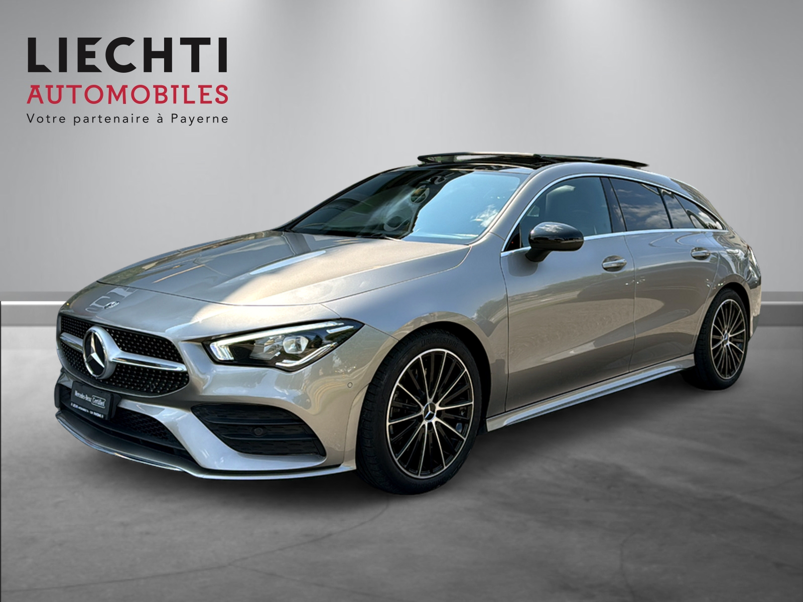 MERCEDES-BENZ CLA Shooting Brake 200 AMG Line 7G-DCT