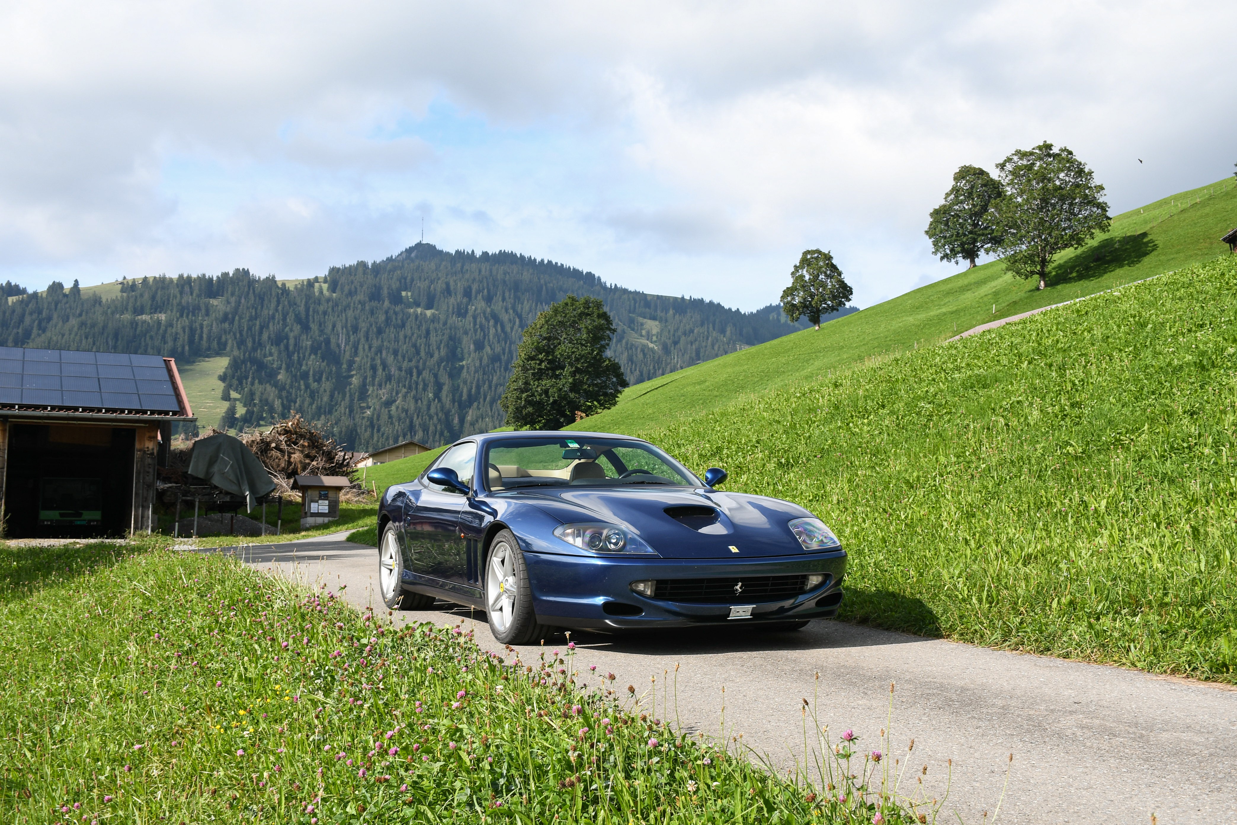 FERRARI F550 Maranello