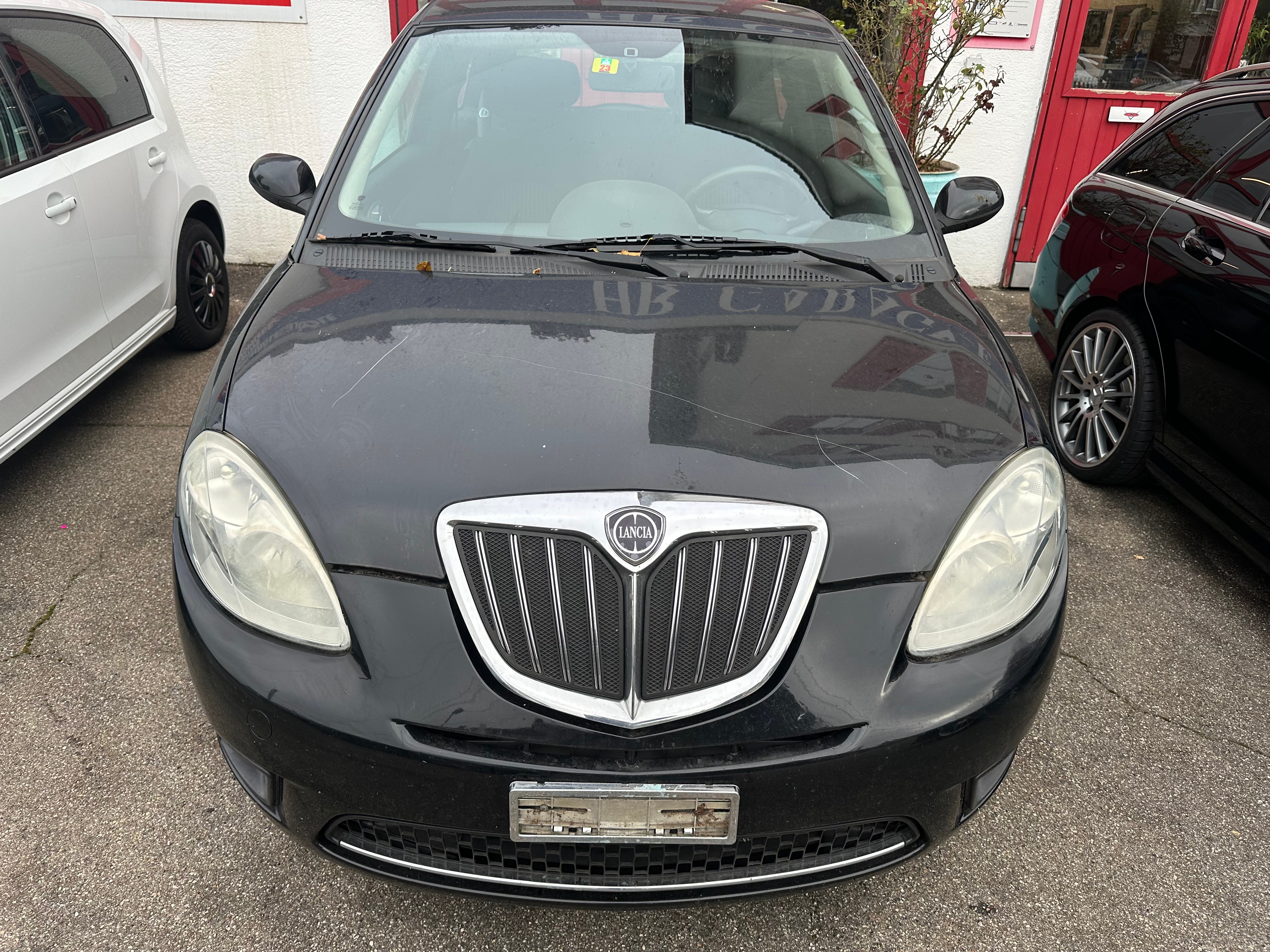 LANCIA Ypsilon 1.4 Swiss Edition