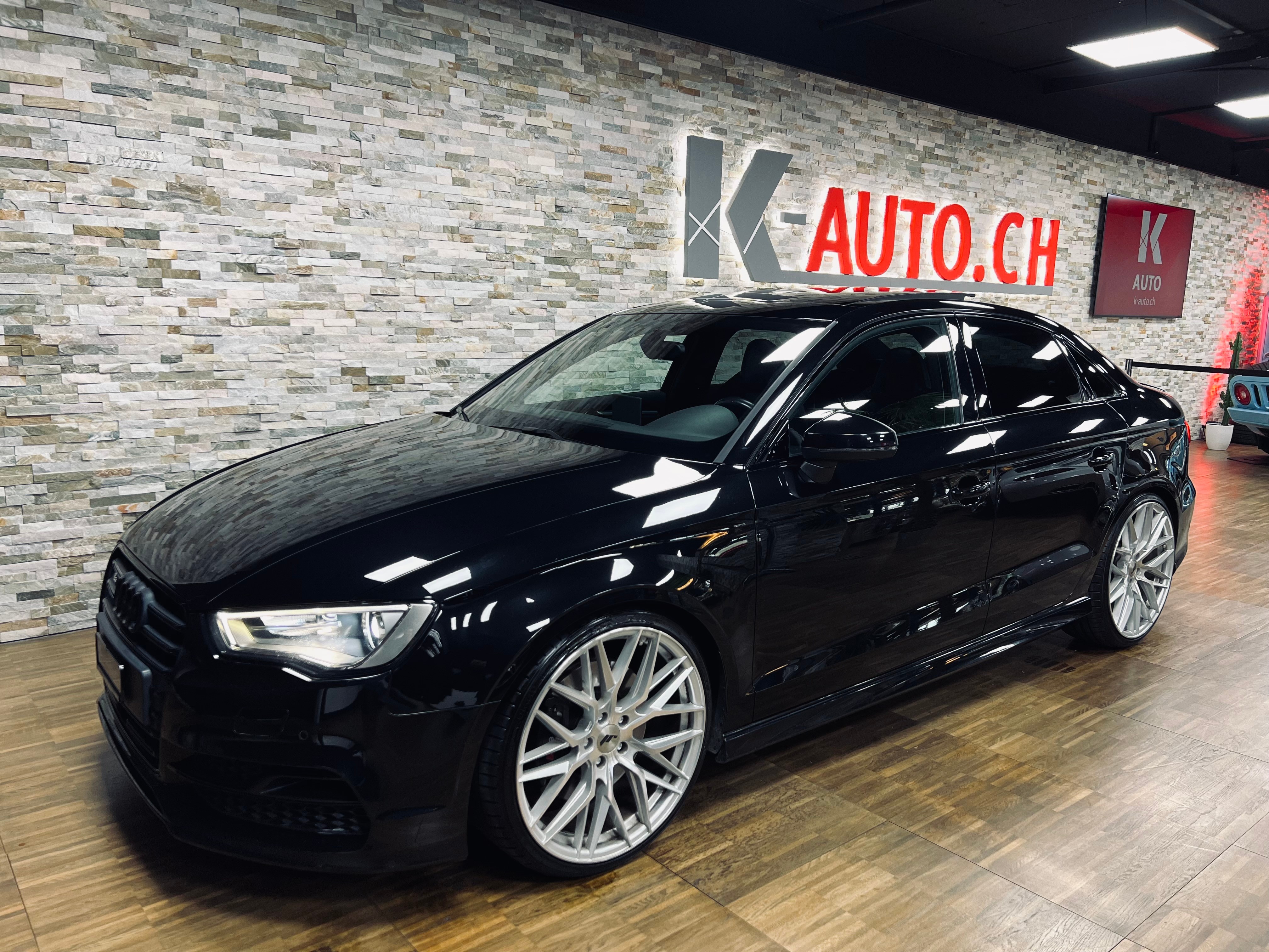 AUDI S3 Sedan 2.0 TFSI quattro S-tronic