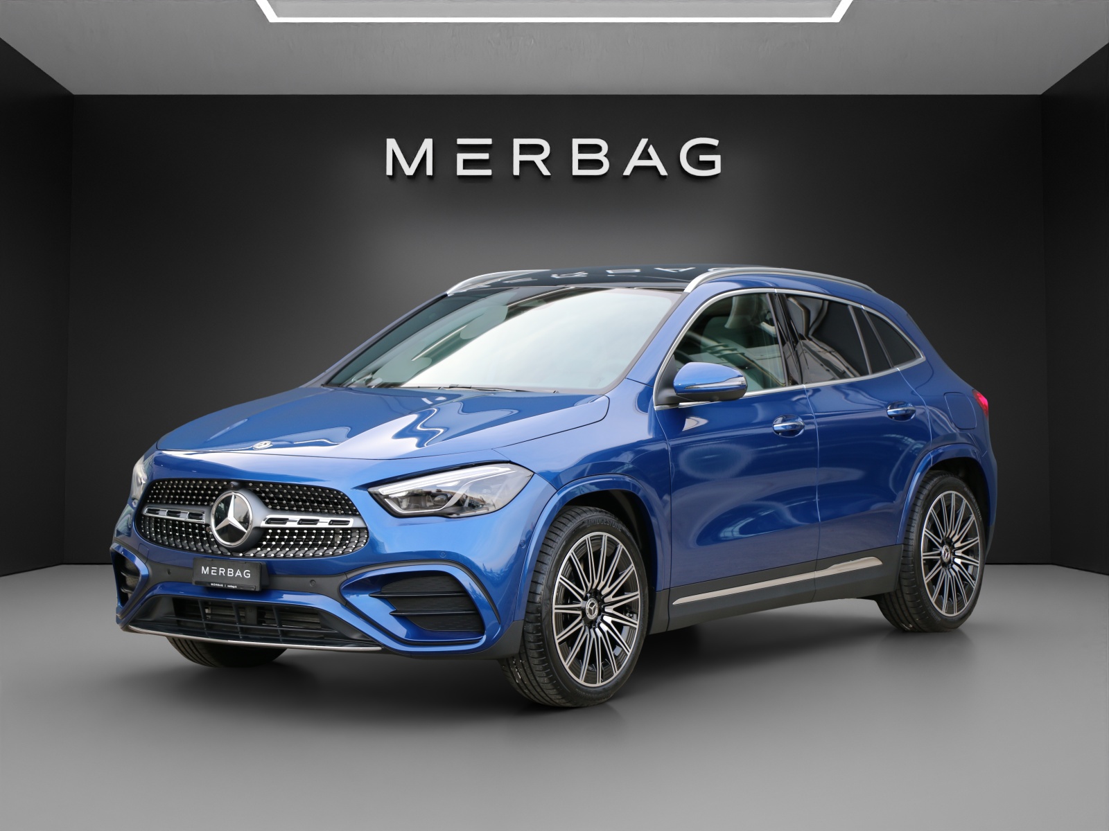 MERCEDES-BENZ GLA 250 4Matic Swiss Star