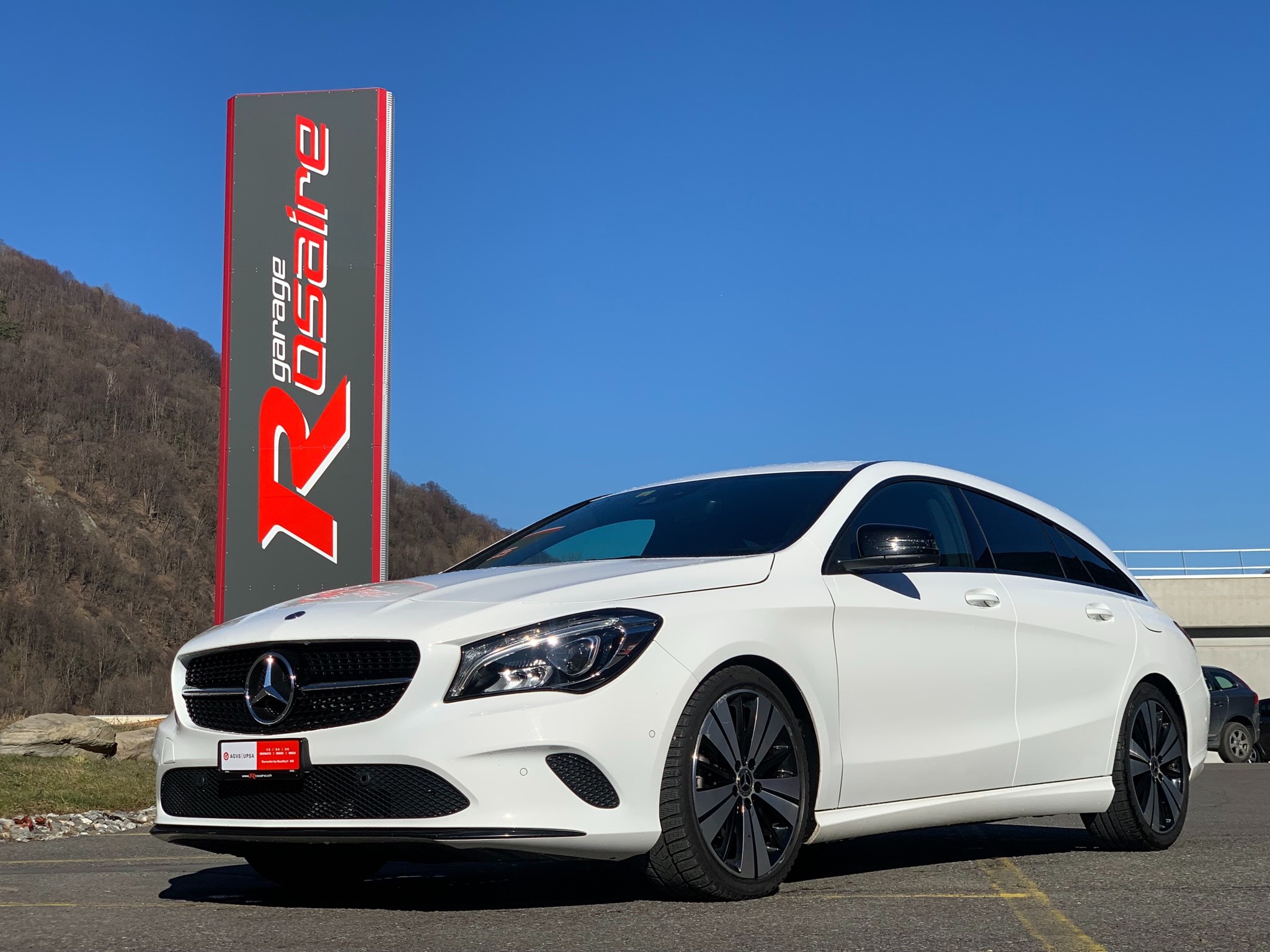 MERCEDES-BENZ CLA Shooting Brake 200 Night Star 7G-DCT