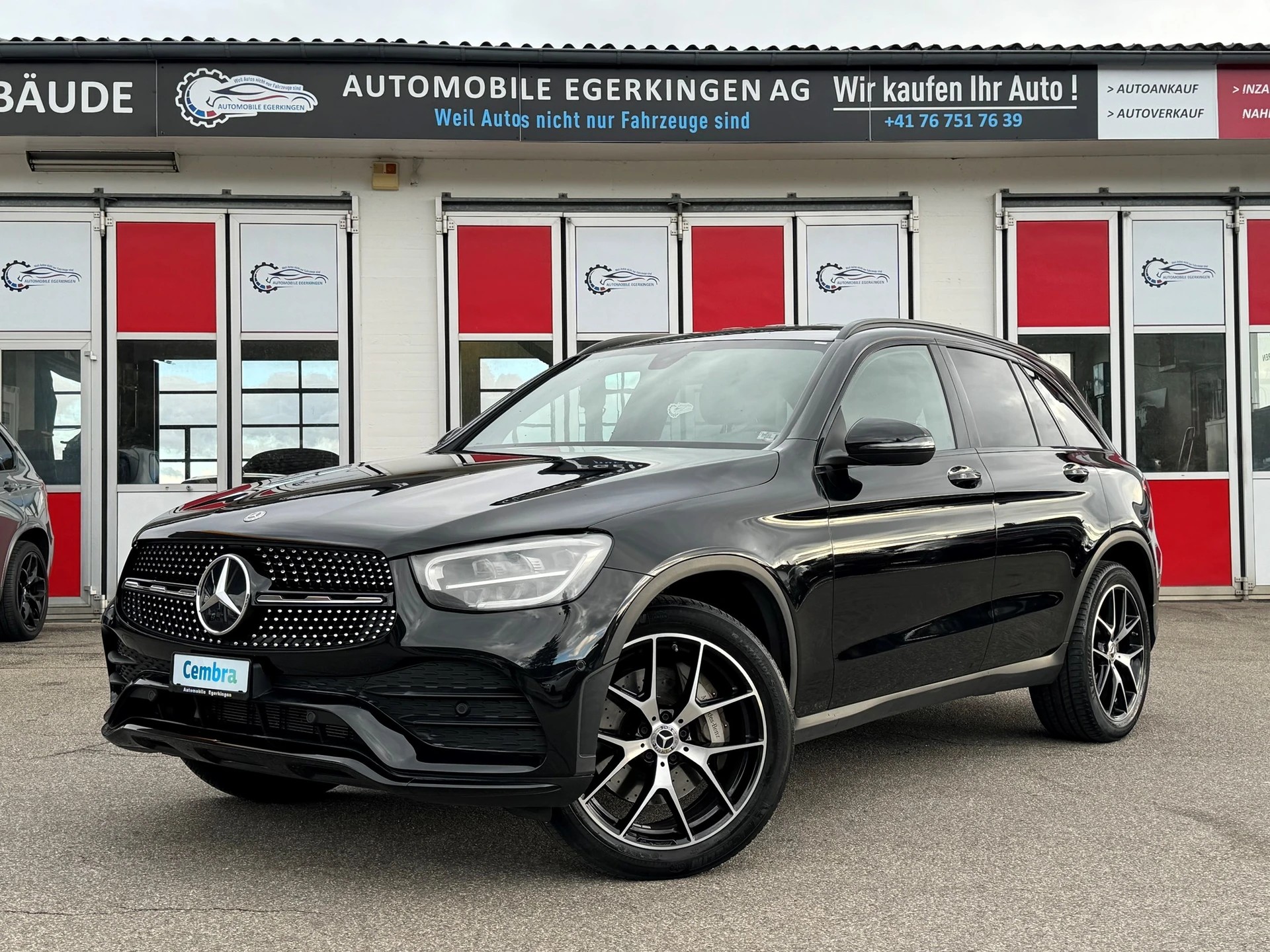 MERCEDES-BENZ GLC 300 AMG Line 4Matic 9G-Tronic