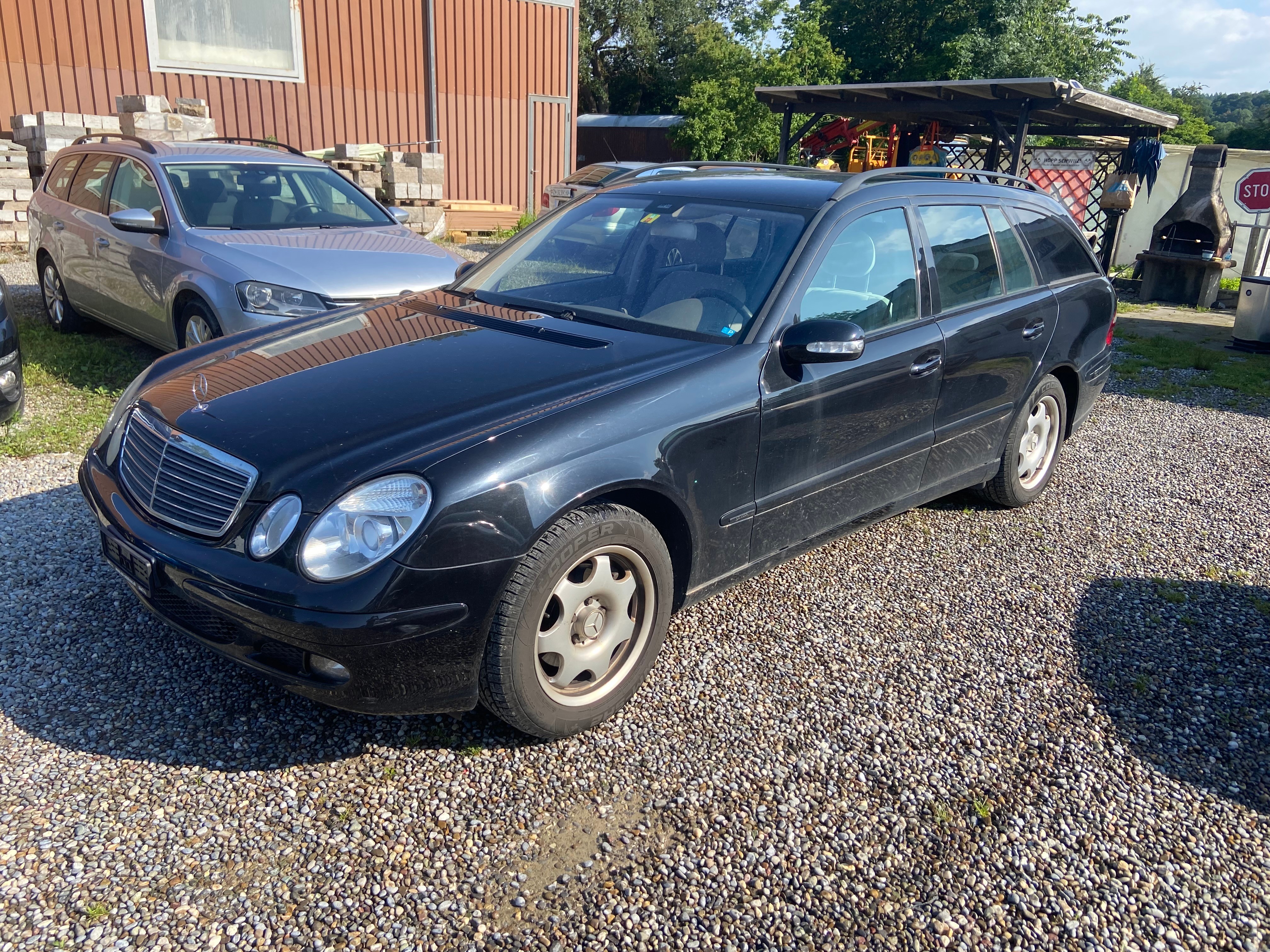 MERCEDES-BENZ E 240 Classic