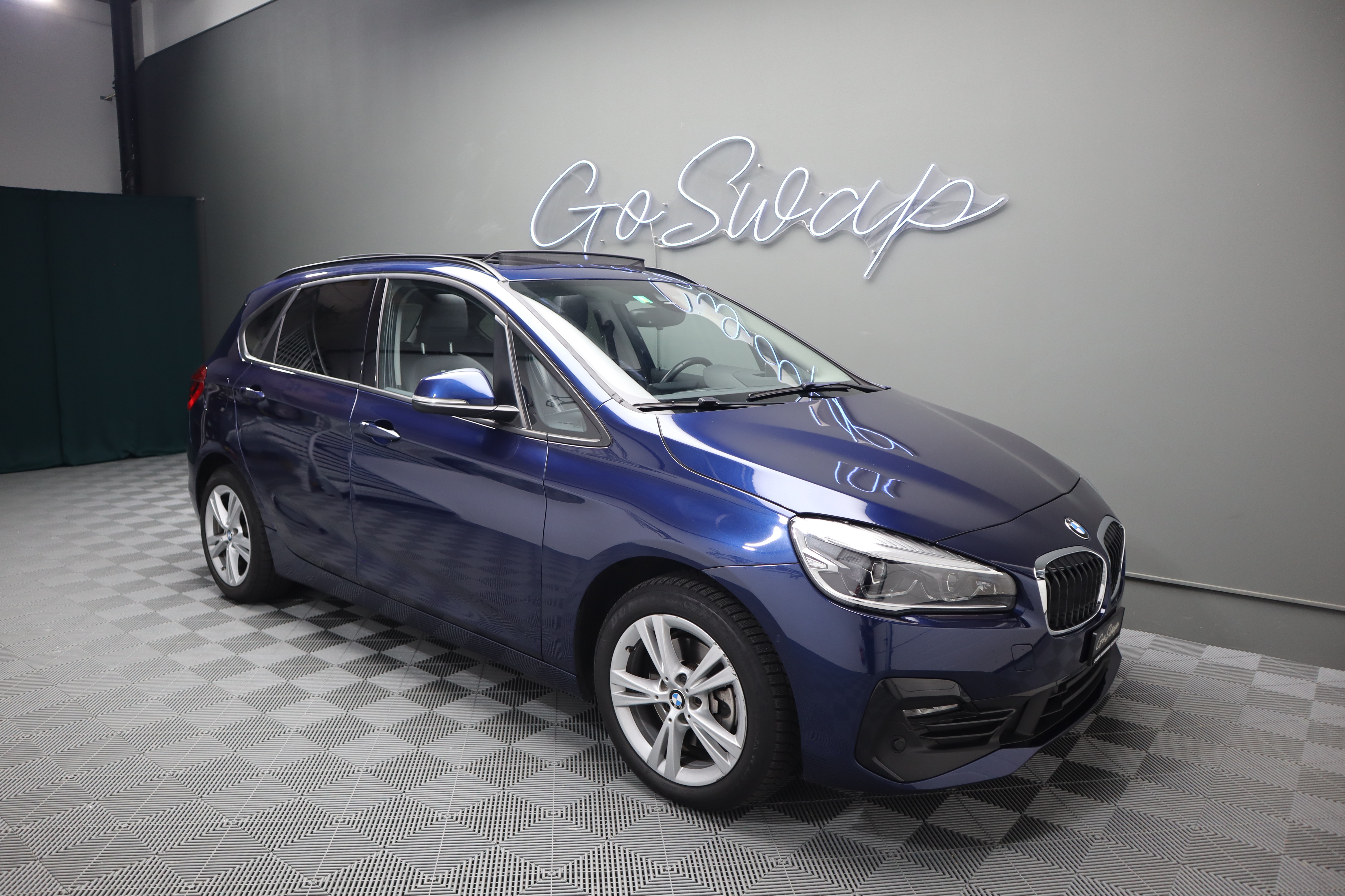 BMW 218d xDrive Active Tourer Steptronic Sport Line