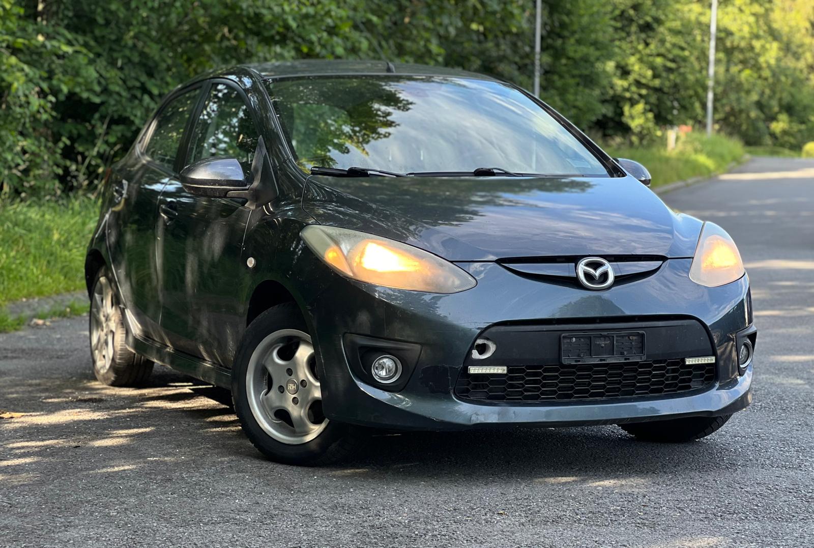 MAZDA 2 1.5i 16V Sport