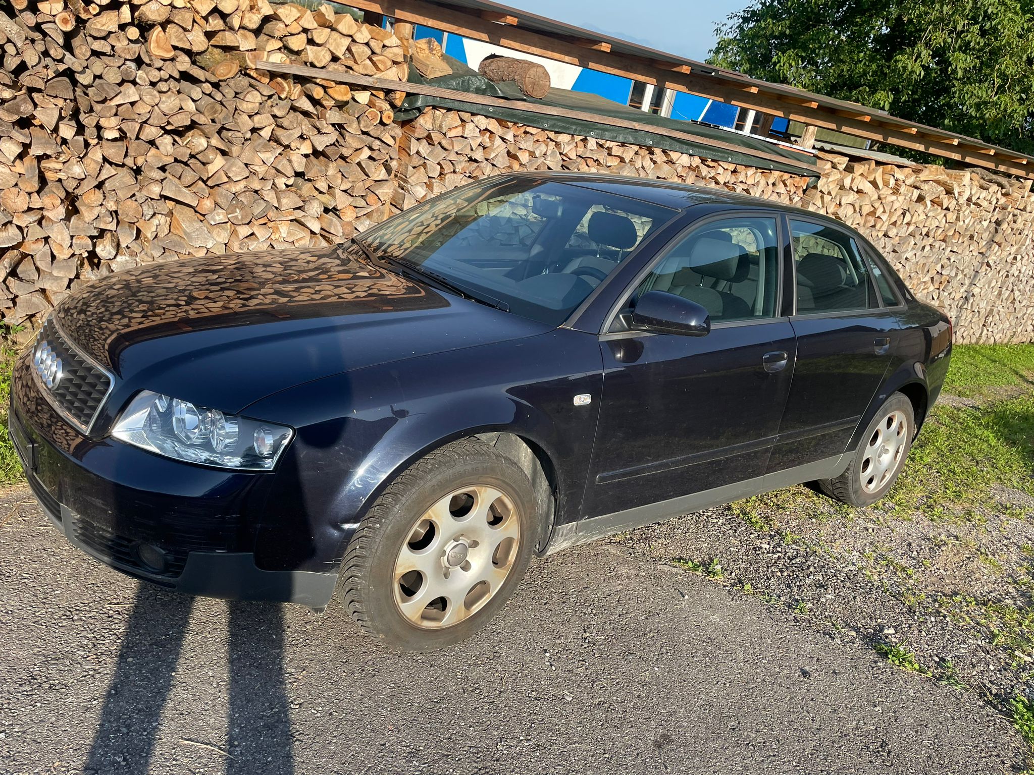 AUDI A4 2.4 V6