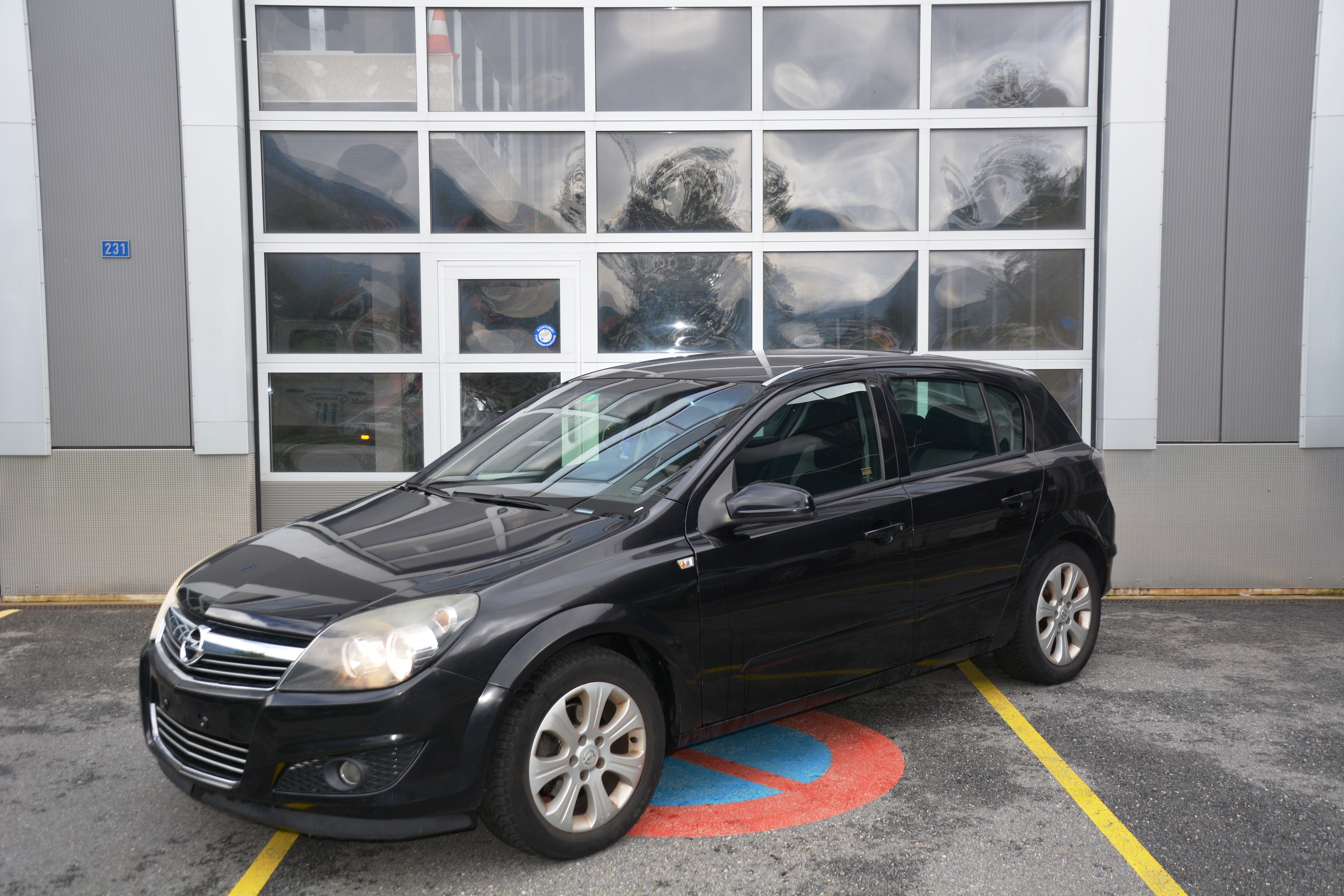 OPEL Astra 1.6i 16V Enjoy