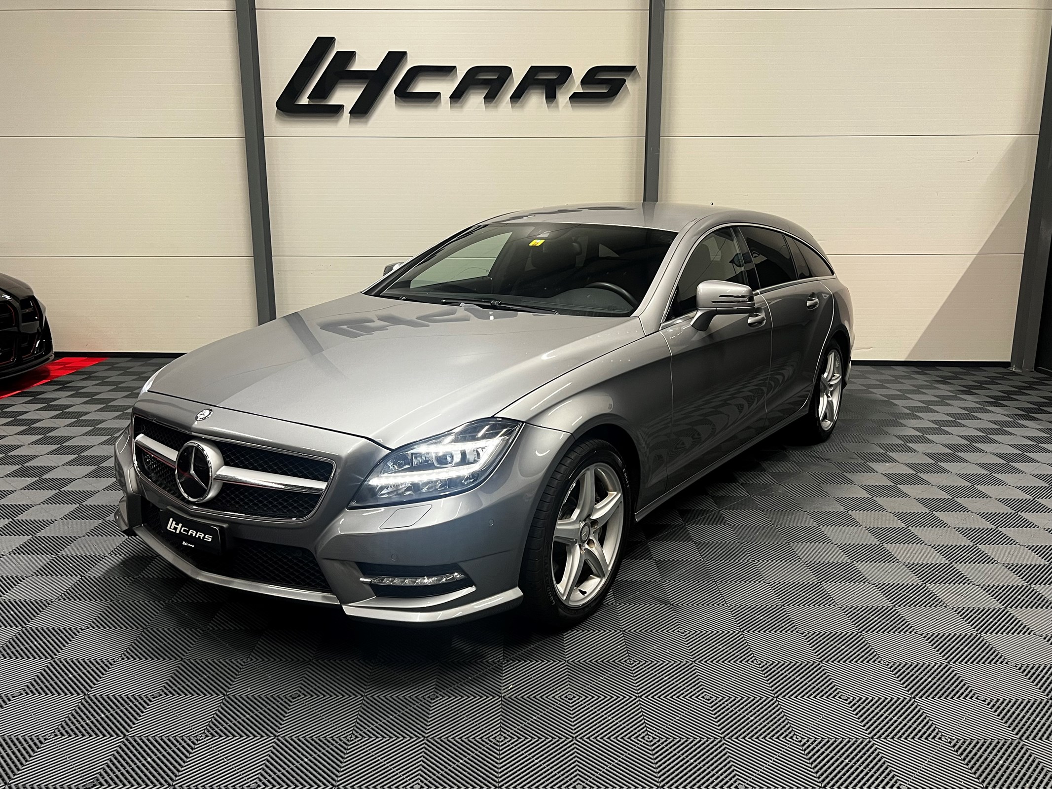 MERCEDES-BENZ CLS Shooting Brake 350 CDI 4Matic 7G-Tronic AMG-Line