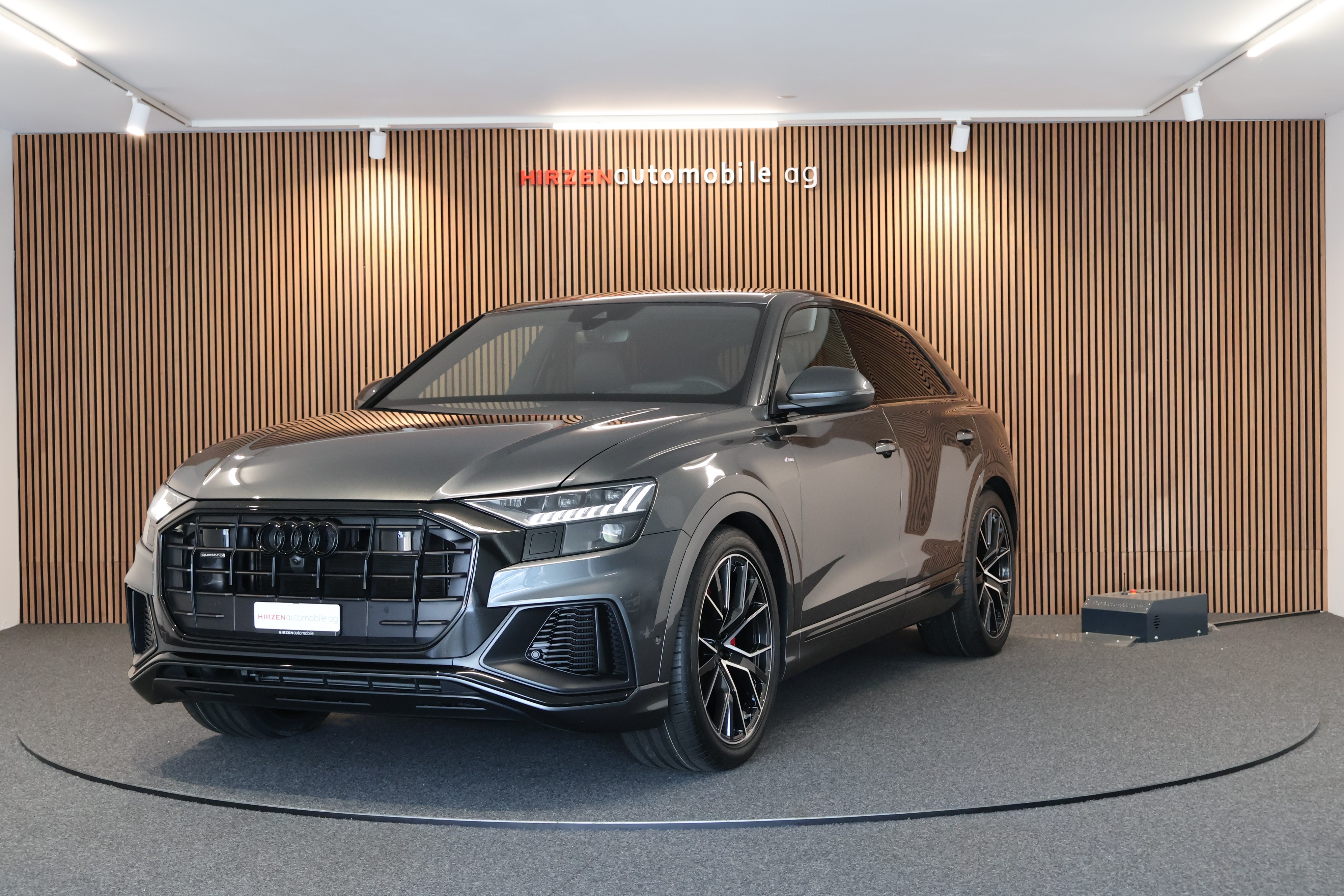 AUDI Q8 50 TDI quattro tiptronic