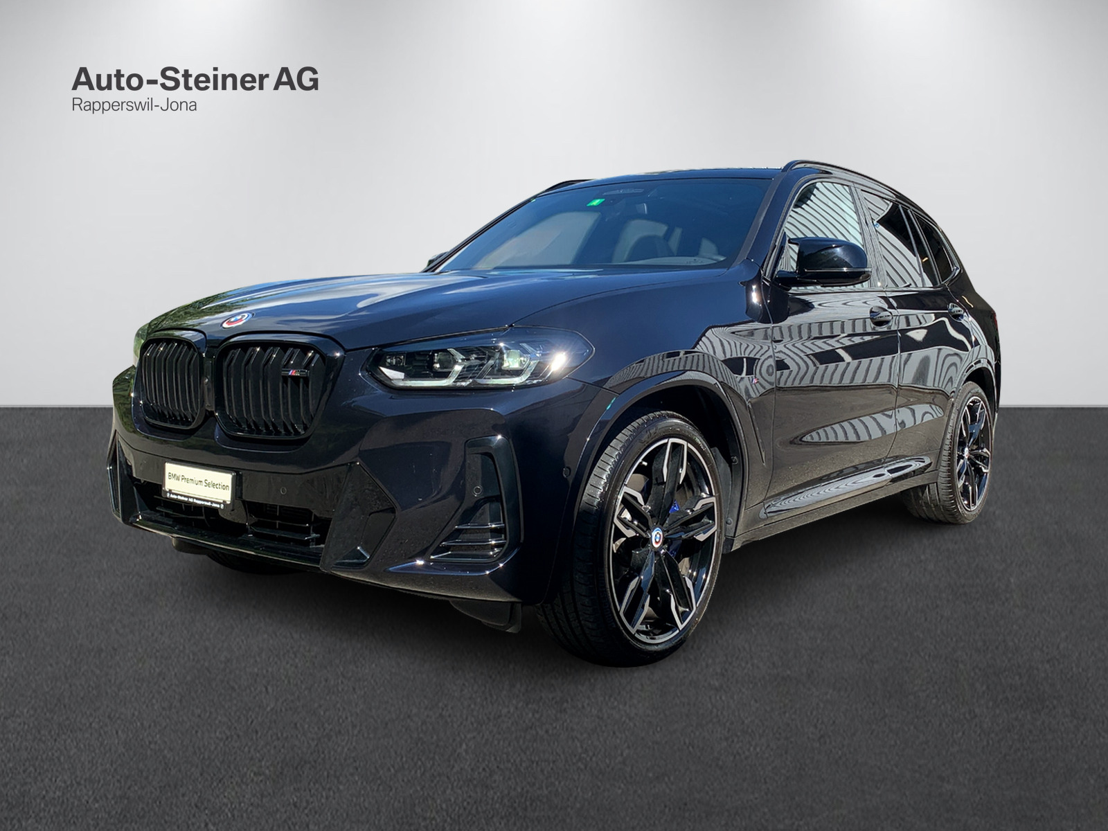 BMW X3 M40i Travel