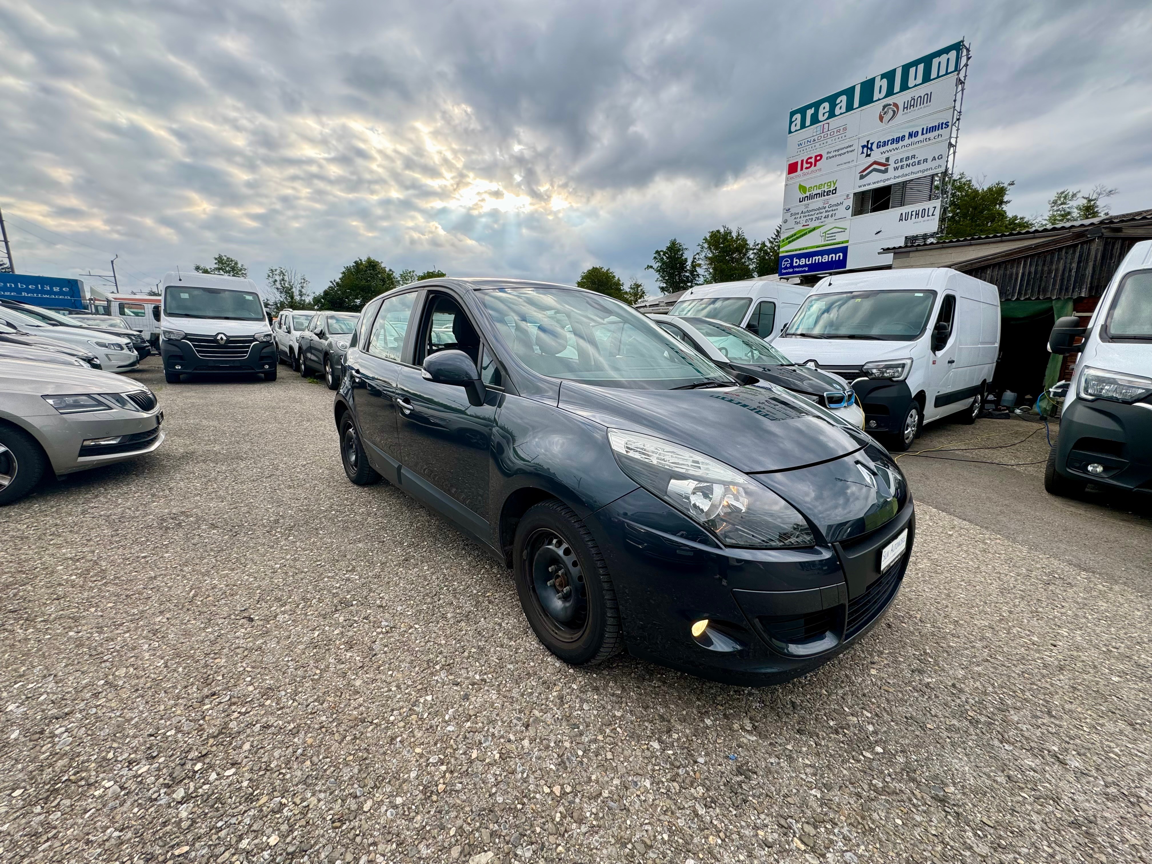 RENAULT Scénic 1.9 dCi 131 PS Bose