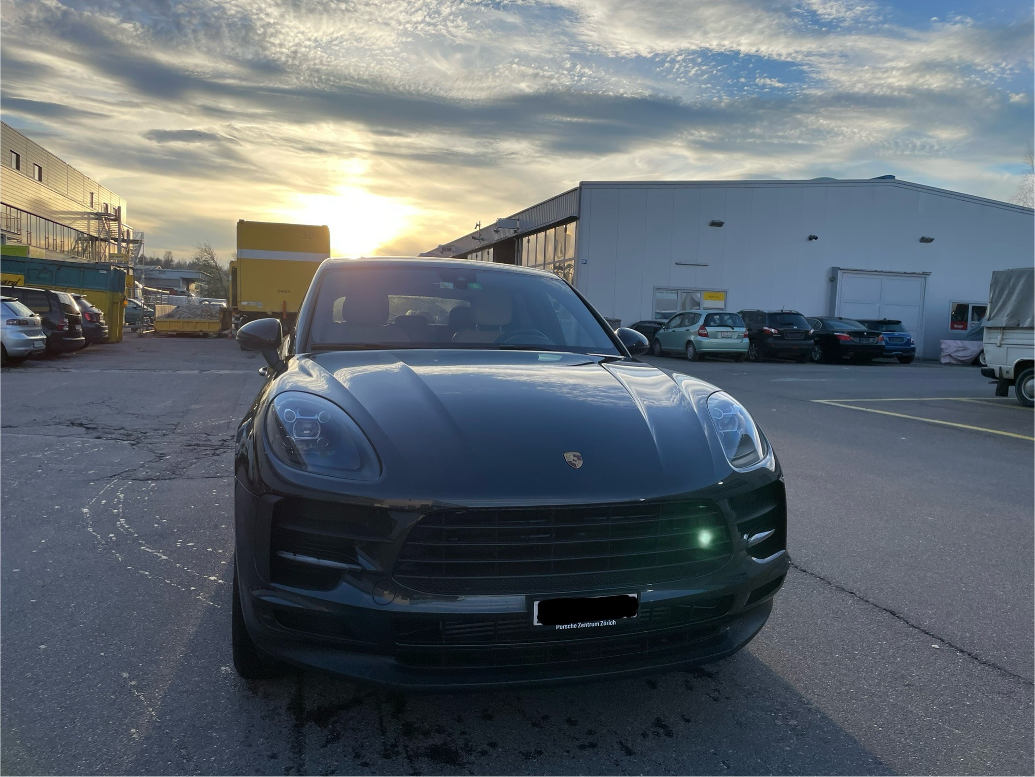 PORSCHE Macan PDK