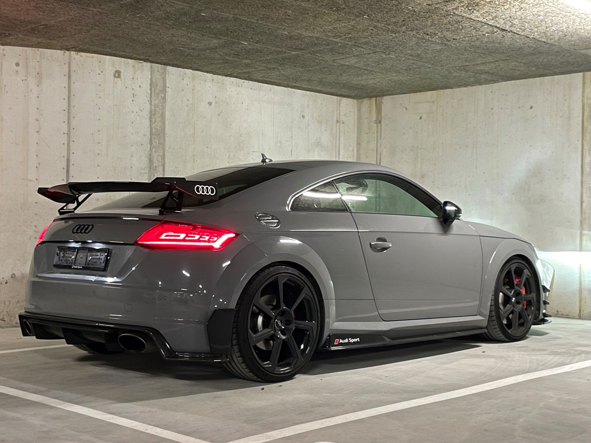 AUDI TT RS Coupé 2.5 TFSI quattro S-tronic