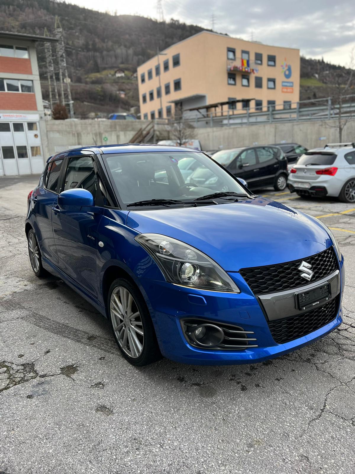 SUZUKI Swift 1.6i 16V Sport Sergio Cellano Top