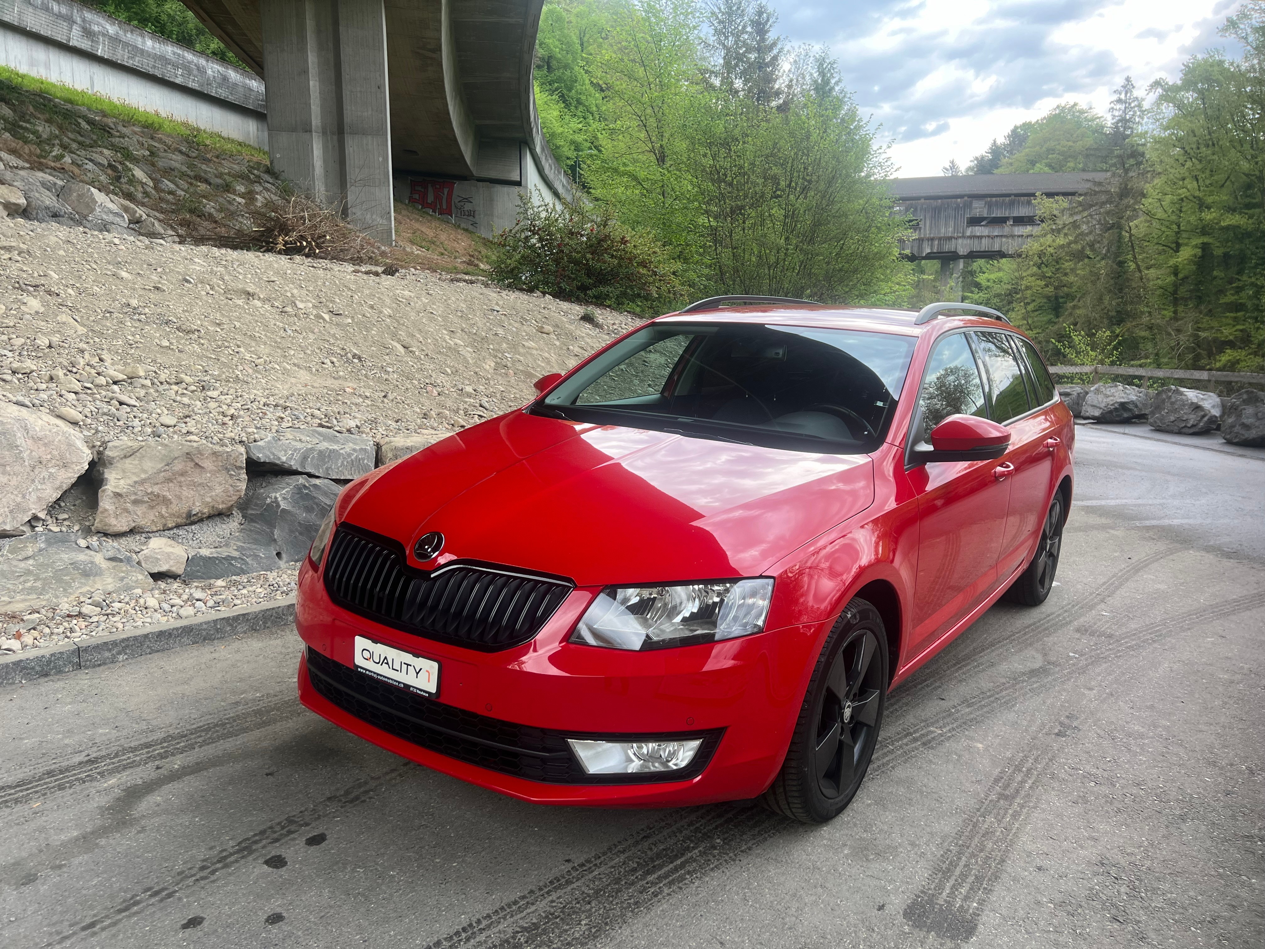 SKODA Octavia Combi 1.8 TSI Ambition DSG